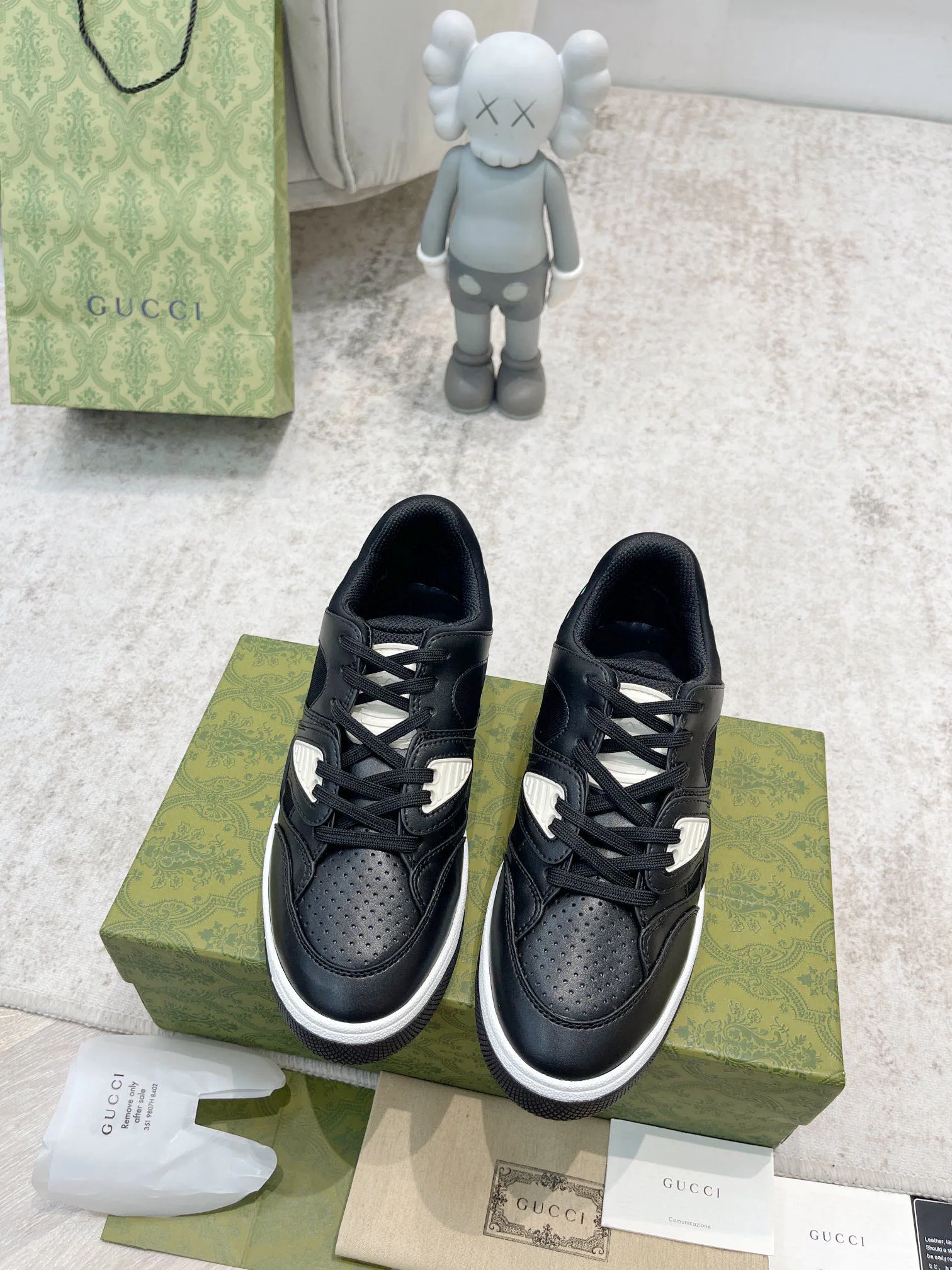 Кроссовки Женские Gucci 945088