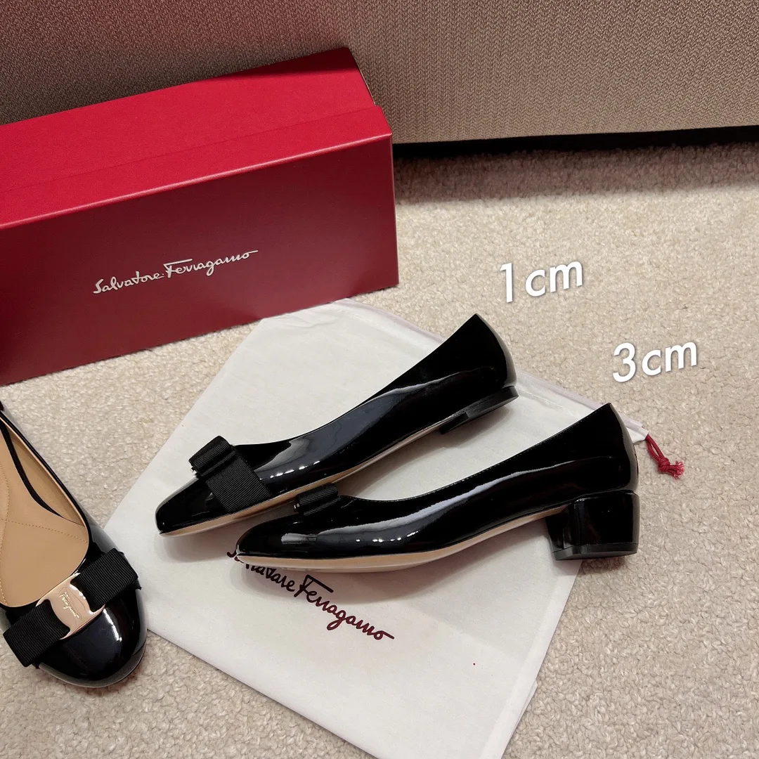 Туфли Женские Salvatore Ferragamo 11902008