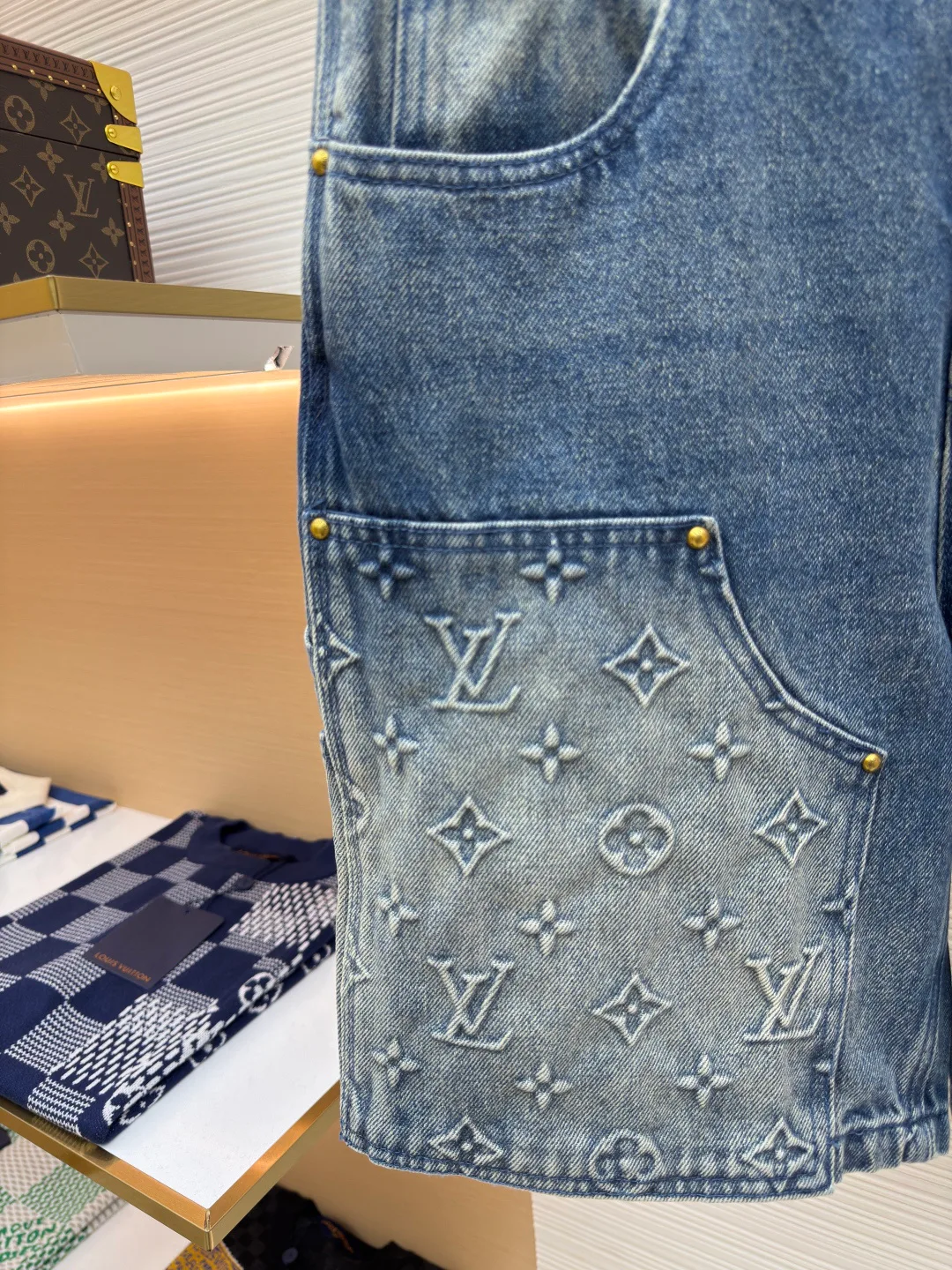 Шорты Мужские Louis Vuitton 13187799