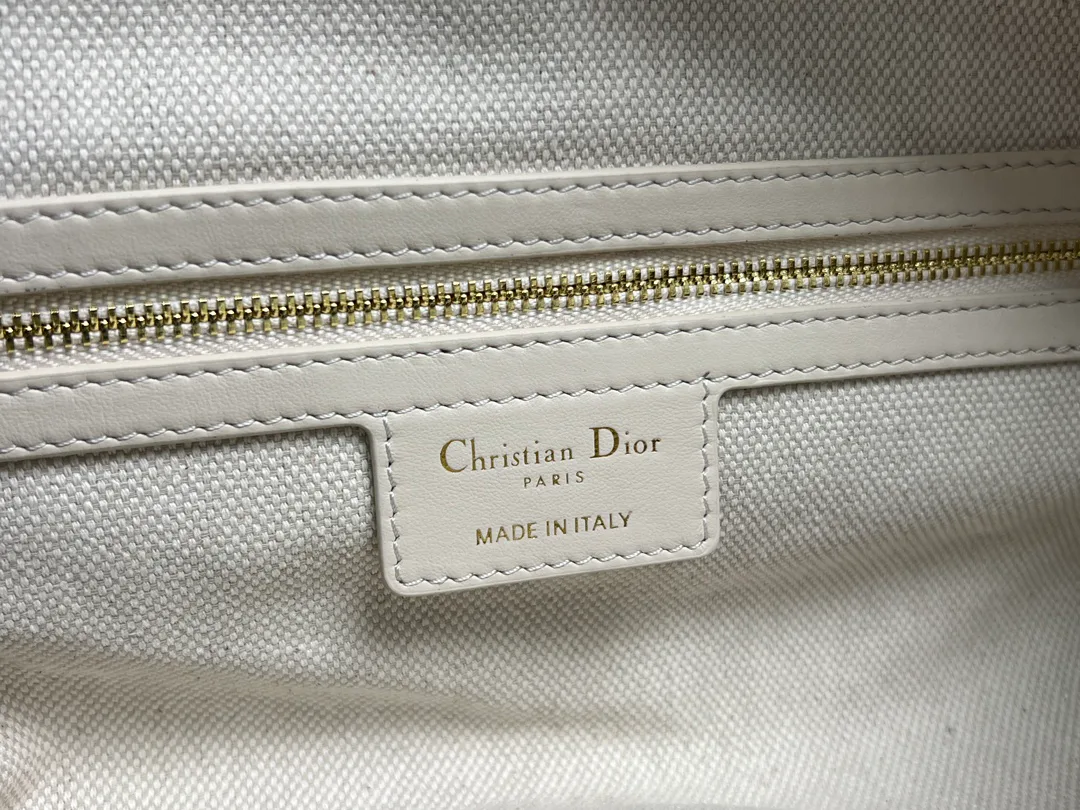 Классические Сумки Женские Christian Dior 12594859
