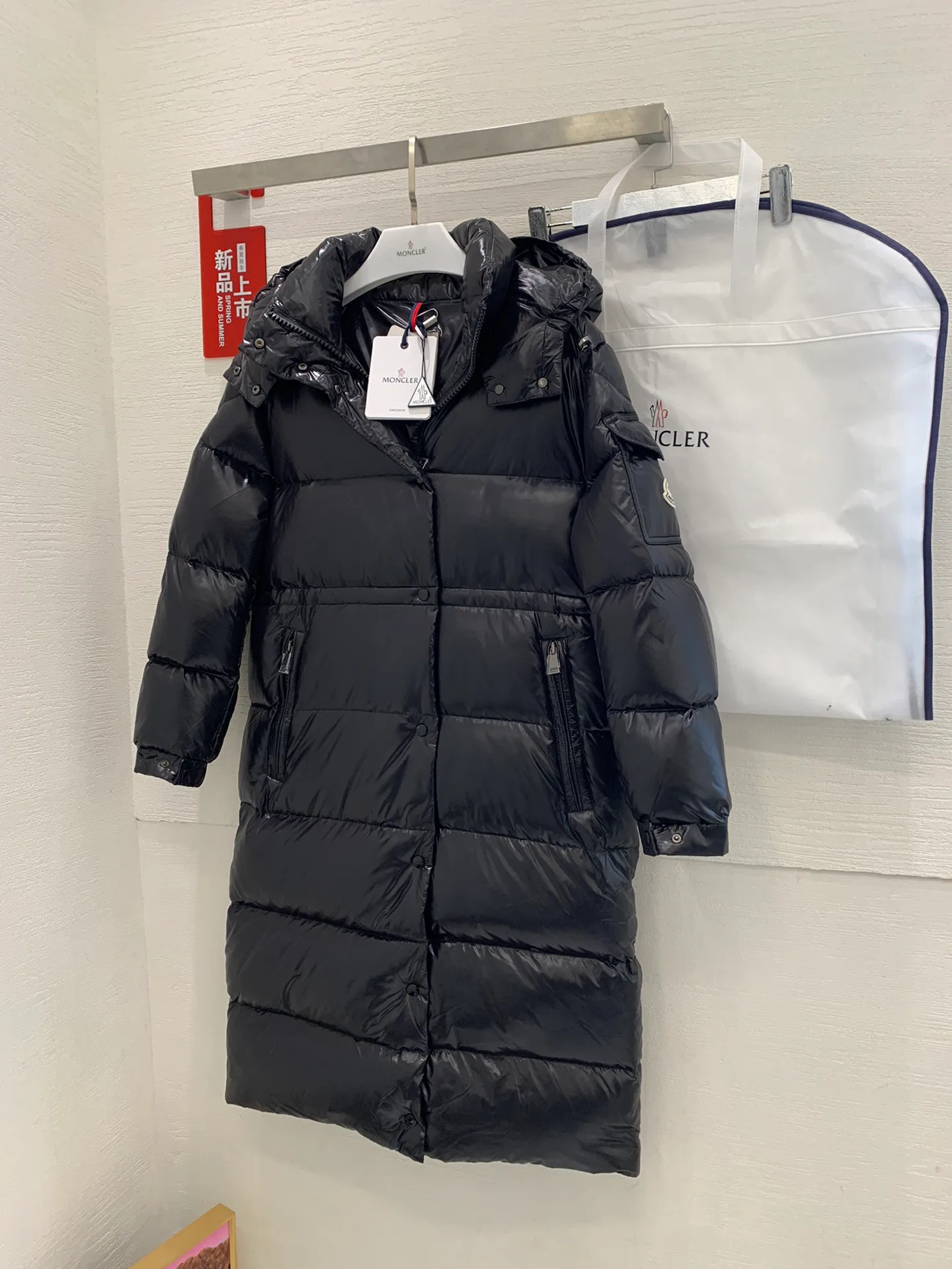 Куртки И Пуховики Женские Moncler 19296895