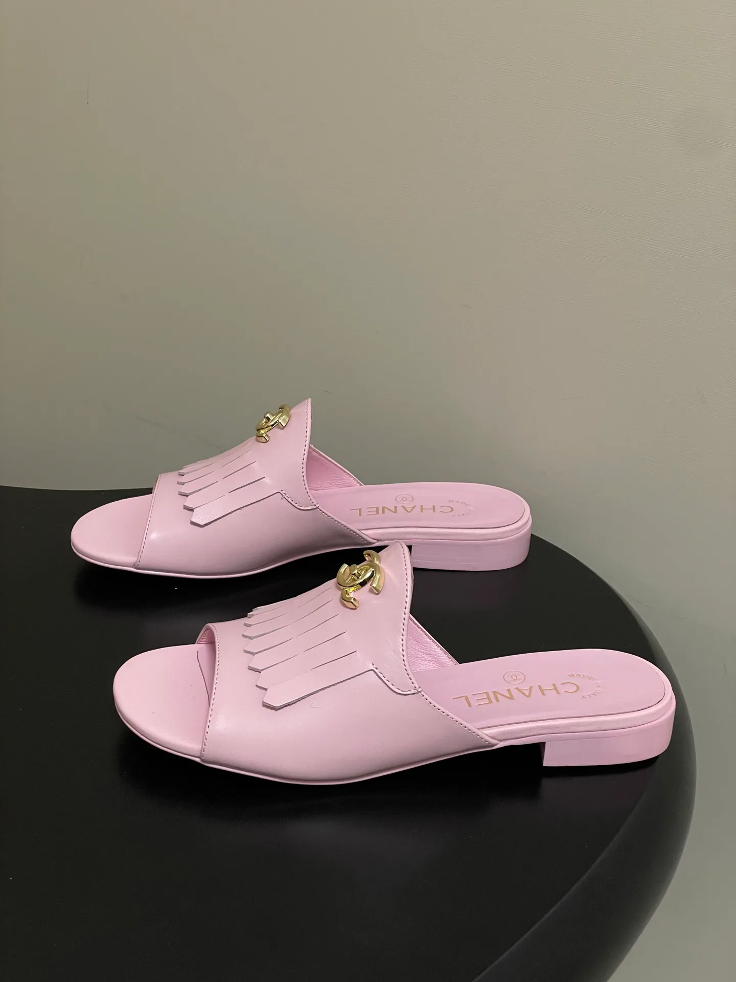 Босоножки Женские Chanel 10993933