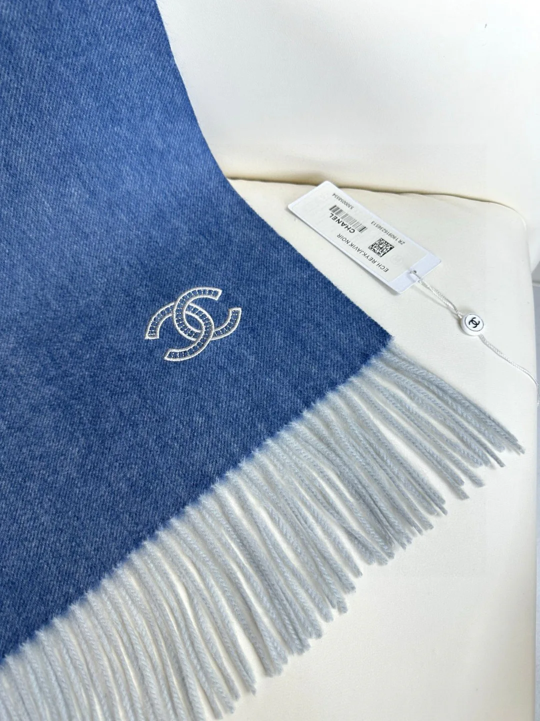 Шарфы Chanel 18322270