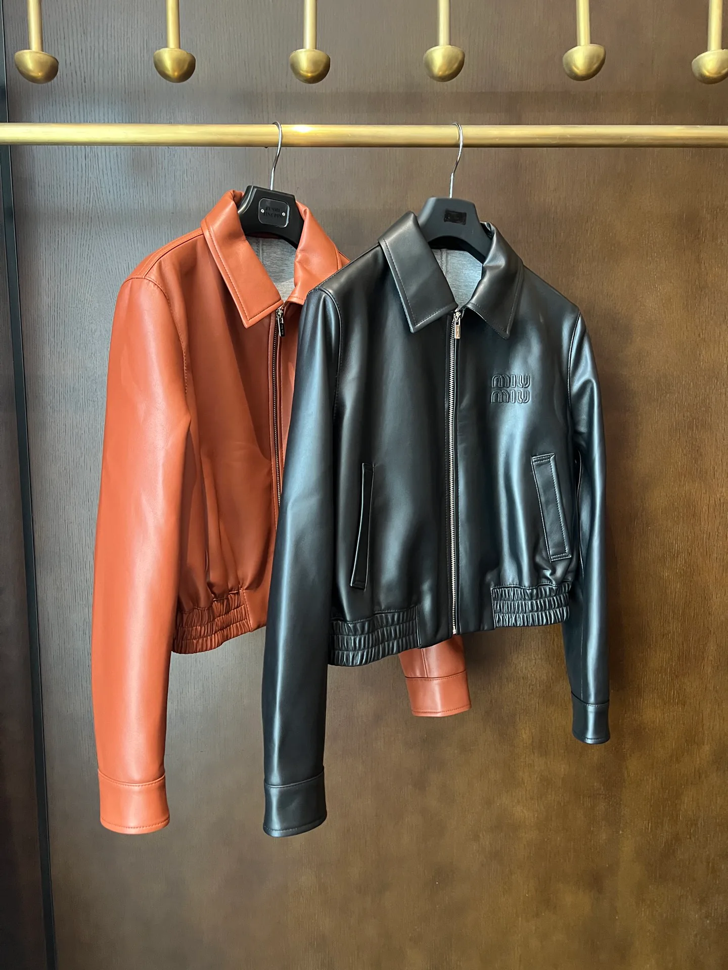 Кожаные Куртки И Дублёнки Женские Miu Miu 9101711