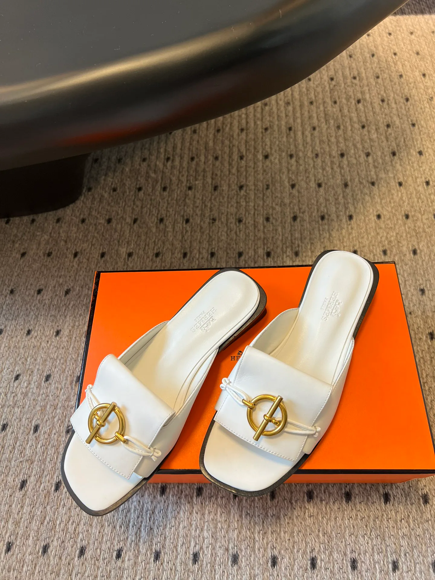 Шлепанцы Женские Hermes 8652