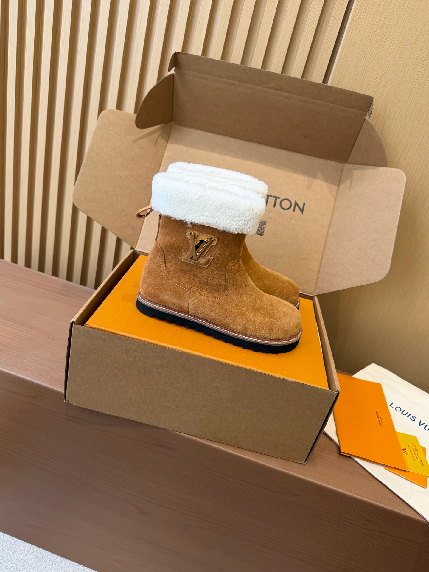 Угги Женские Louis Vuitton 808461