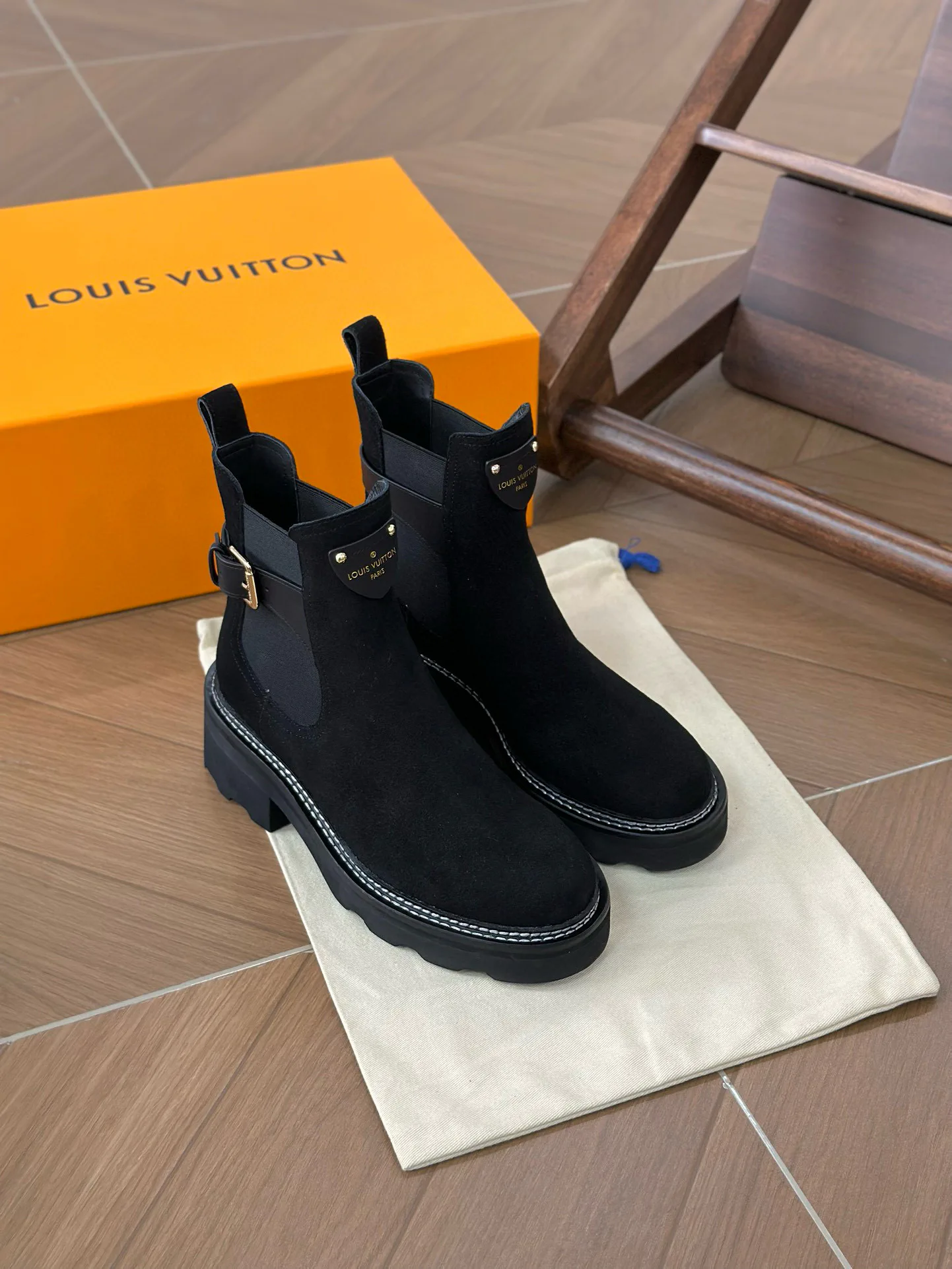 Ботинки Женские Louis Vuitton 5295257