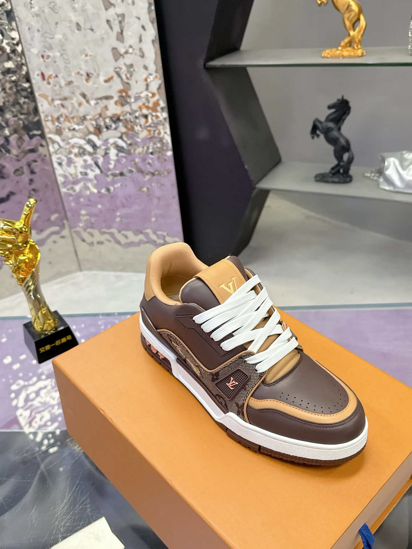 Кроссовки Мужские Louis Vuitton 912986