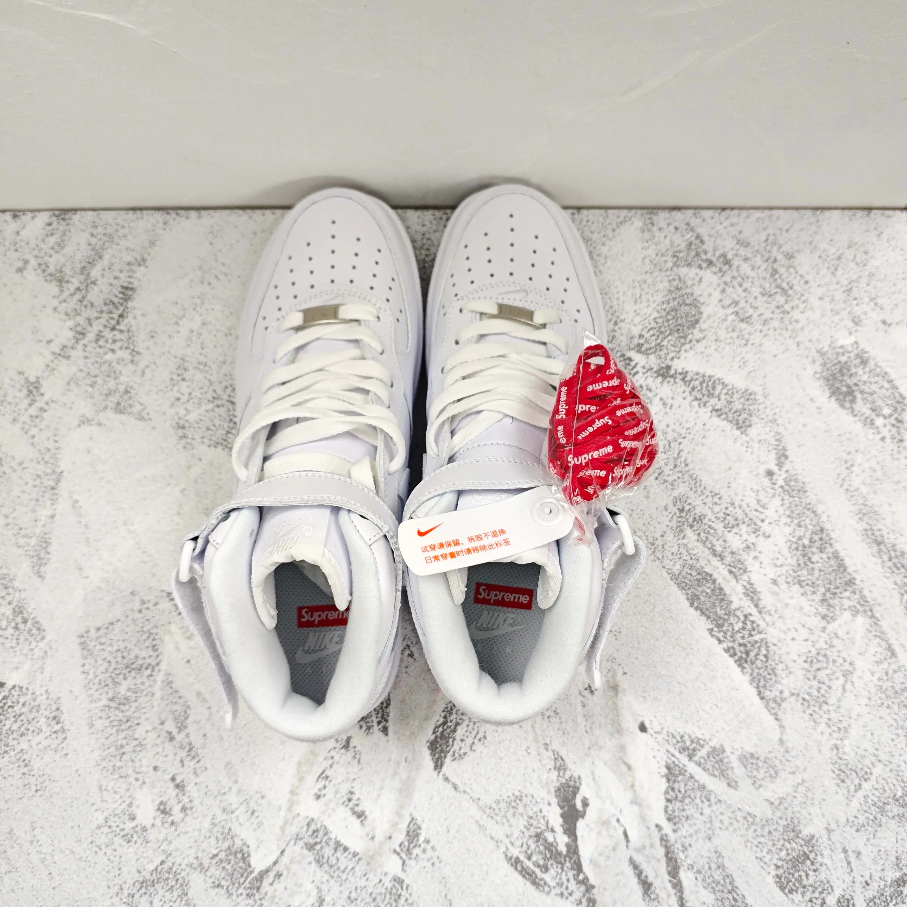 Кроссовки Женские Supreme 6671467