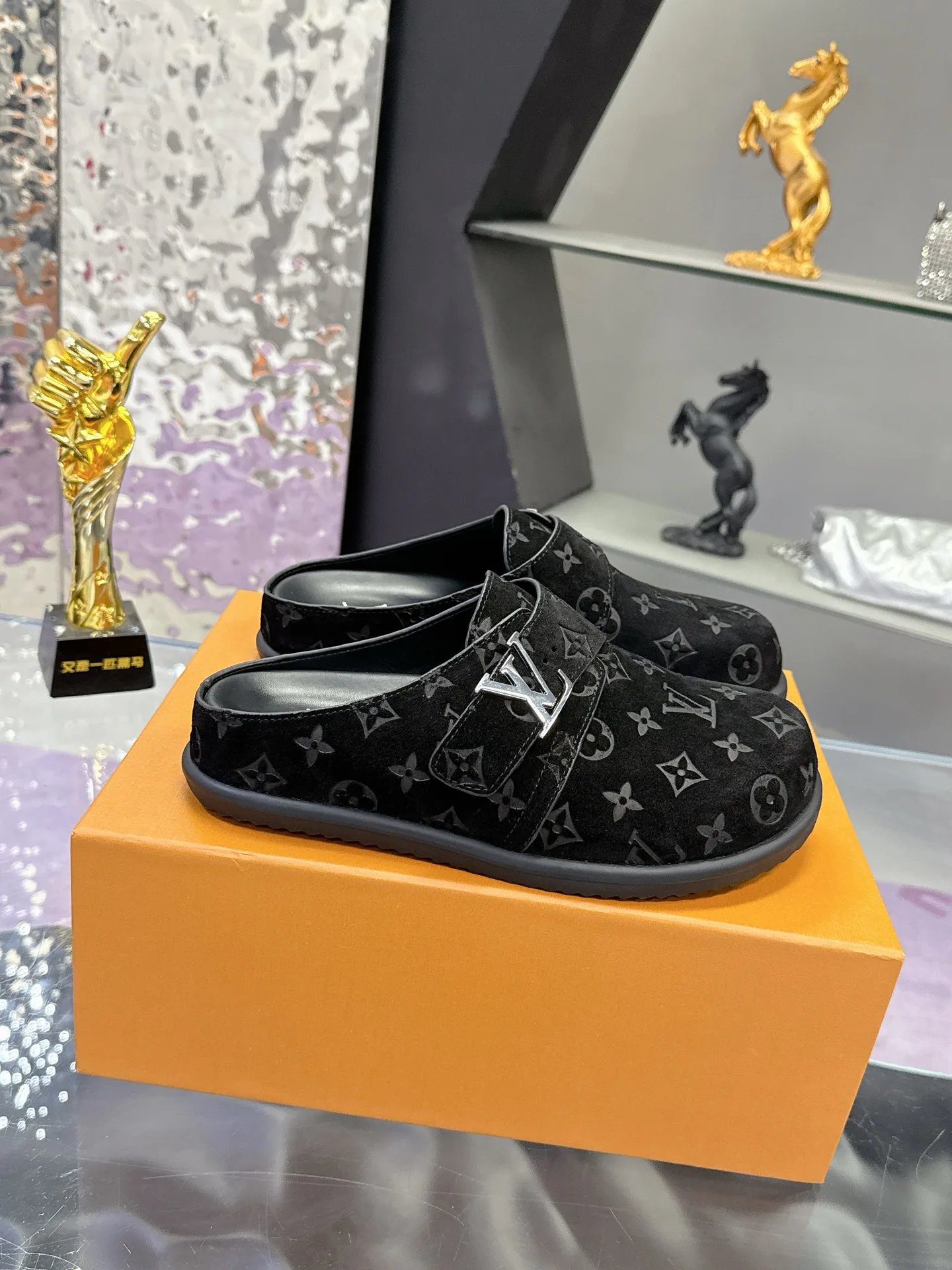 Мюли И Сабо Женские Louis Vuitton 17530436