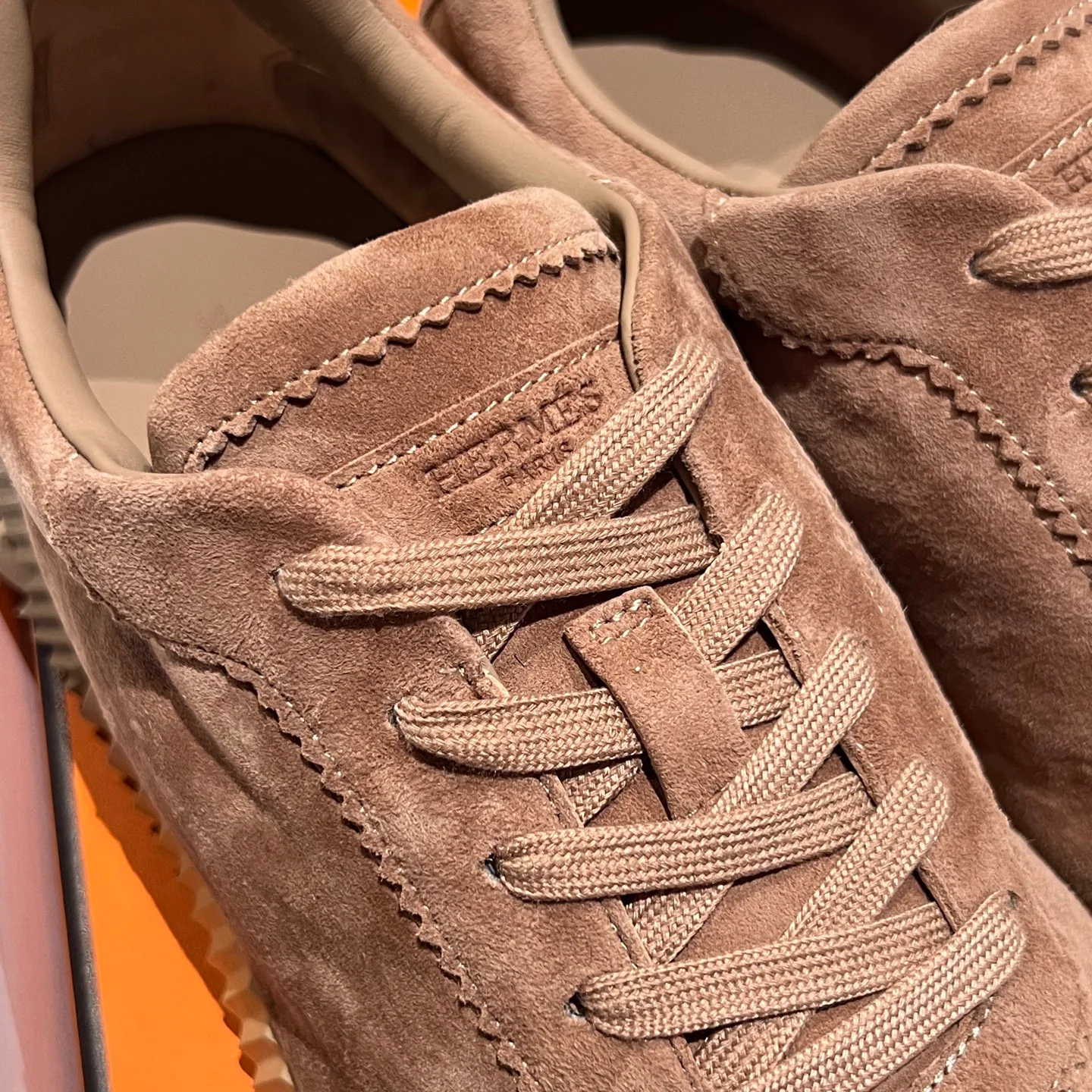 Кроссовки Женские Hermes 18080329
