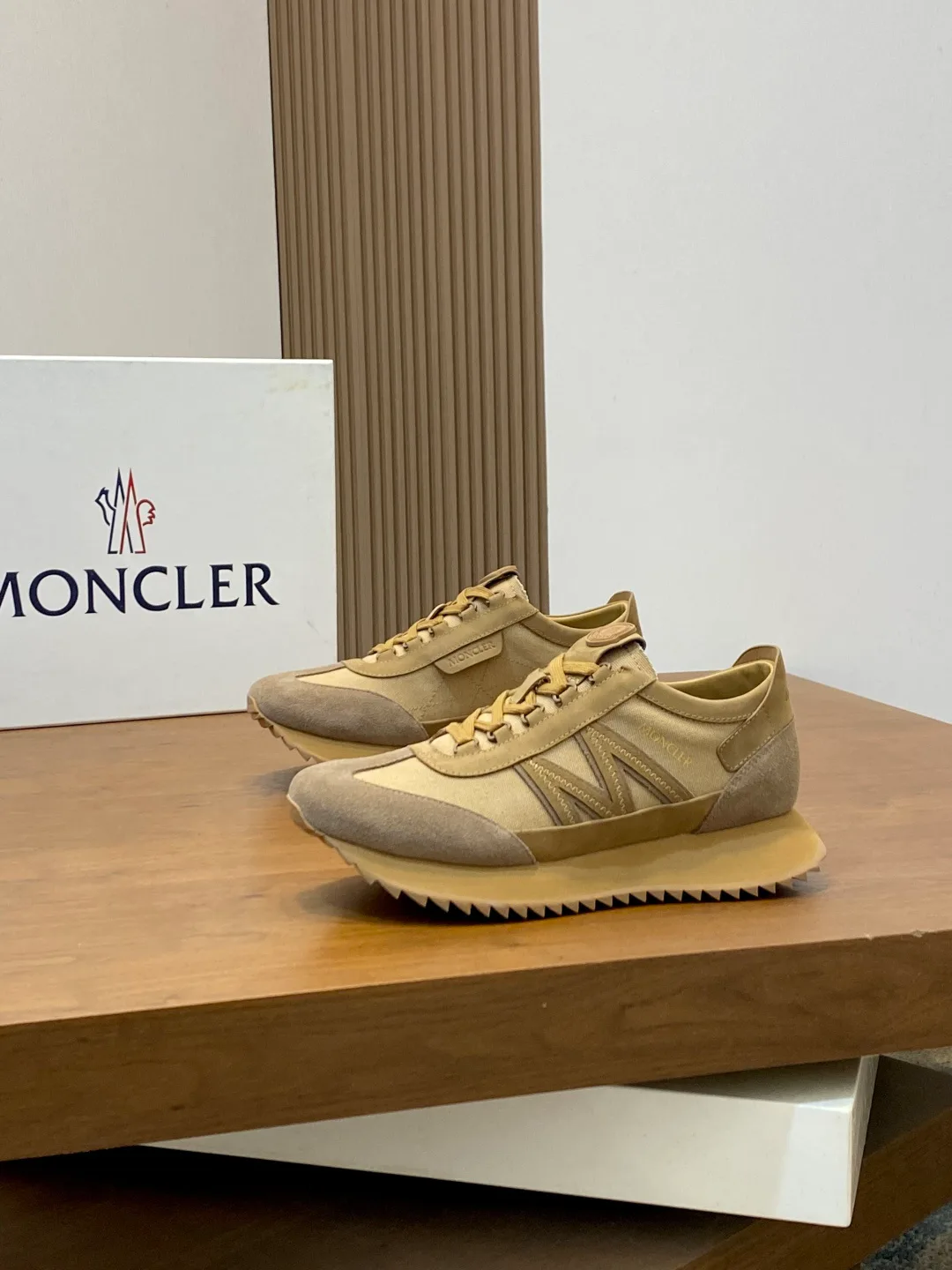 Кроссовки Мужские Moncler 18079048