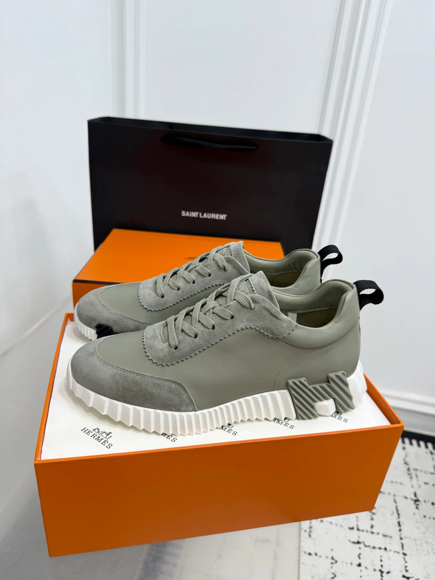 Кроссовки Женские Hermes 406057