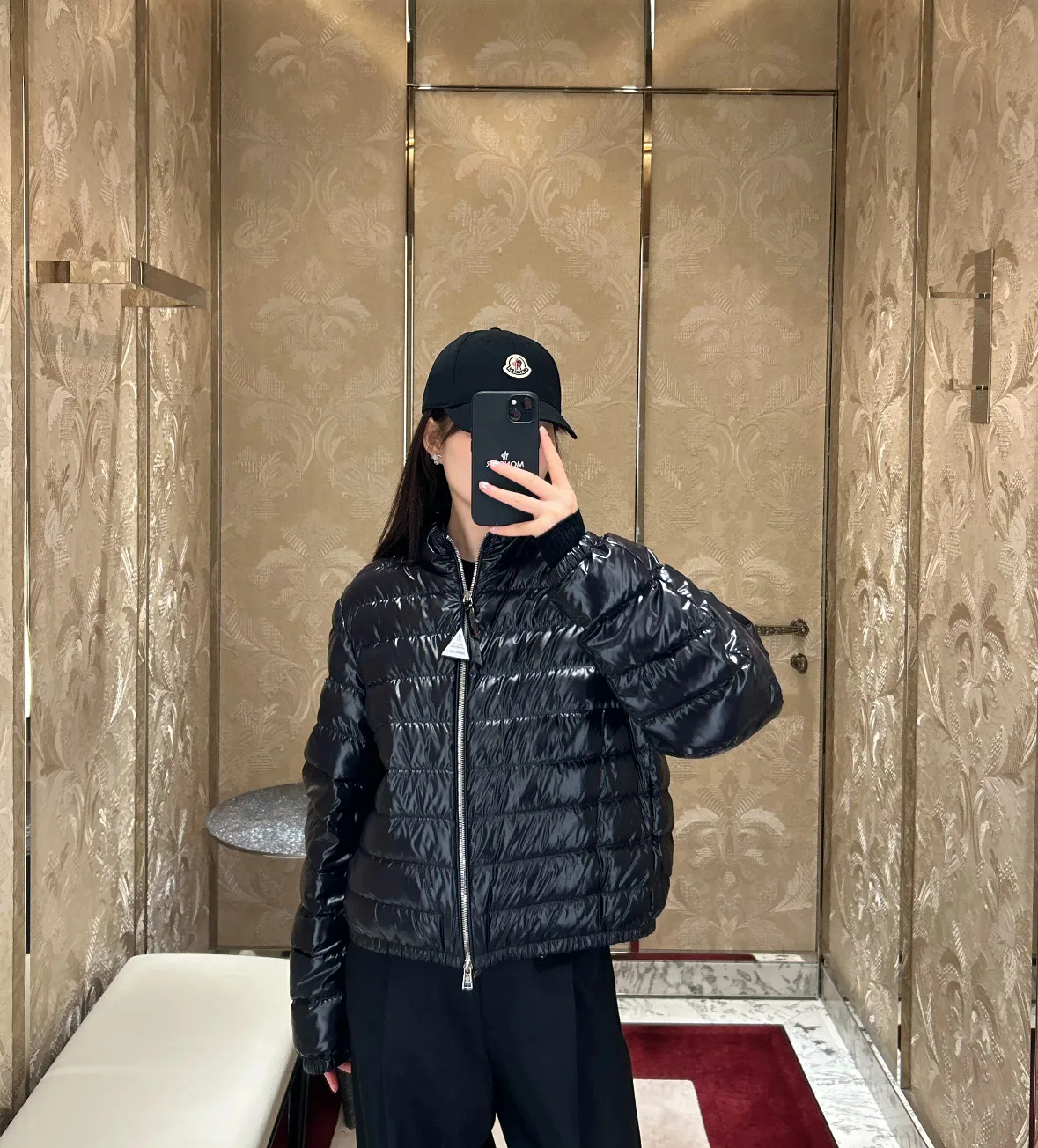 Куртки И Пуховики Женские Moncler 17915018