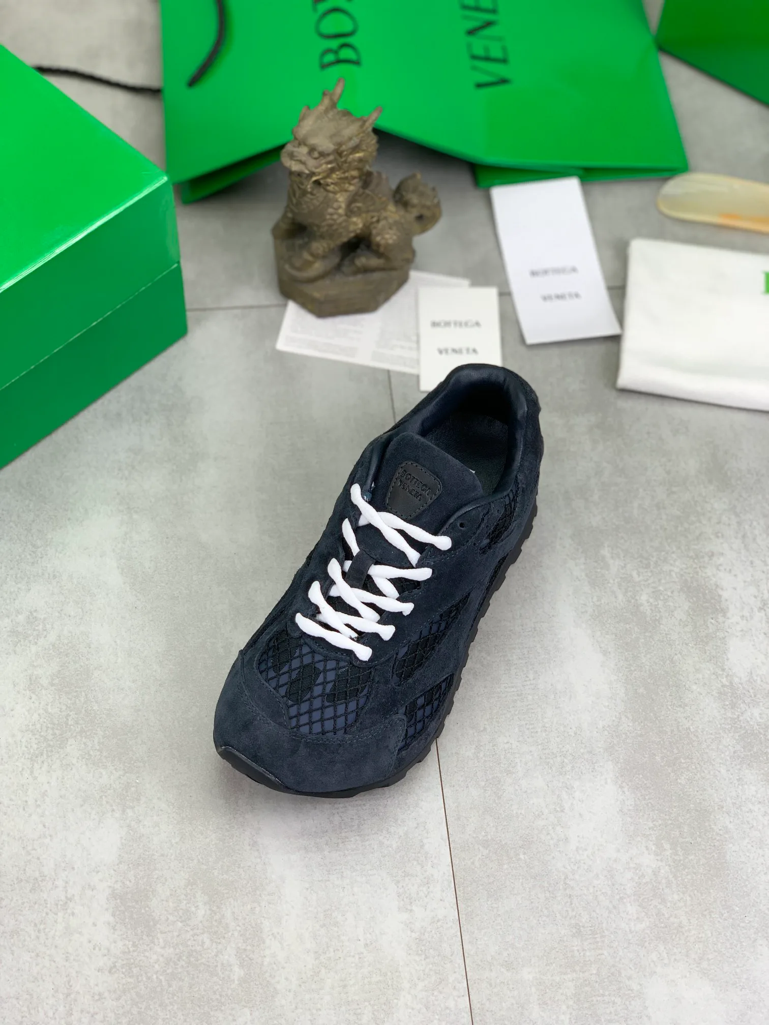 Кроссовки Женские Bottega Veneta 18365183