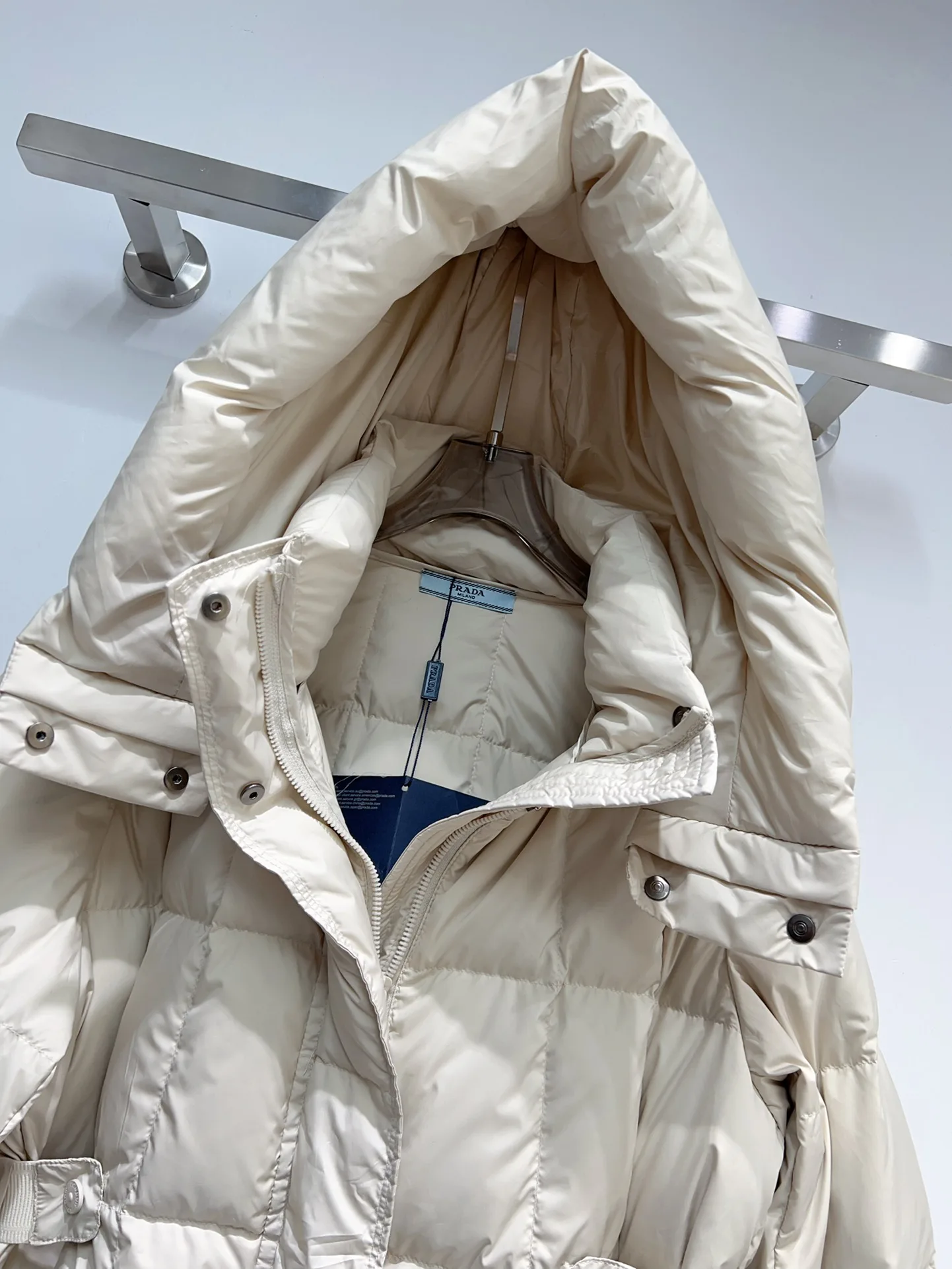 Куртки И Пуховики Женские Prada 1137778