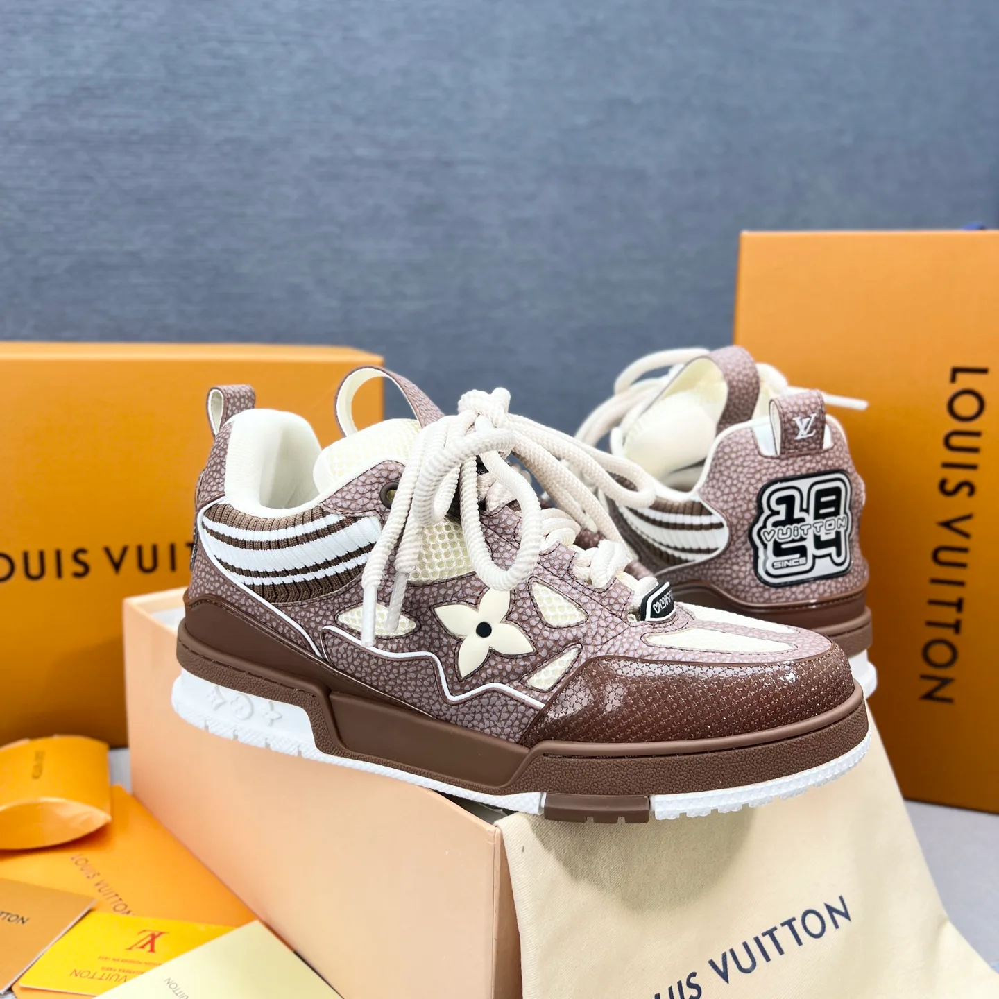 Кроссовки Женские Louis Vuitton 20081035
