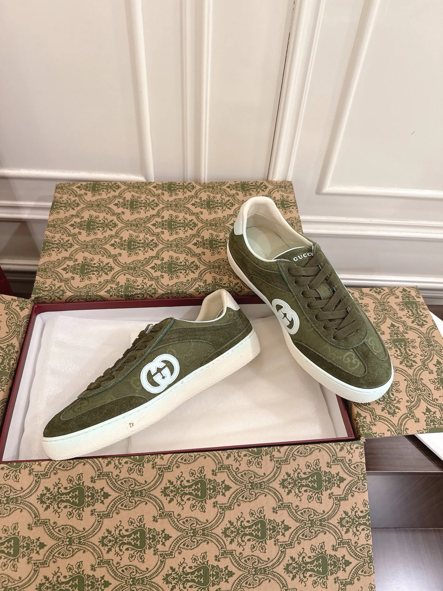 Кеды Женские Gucci 2330794