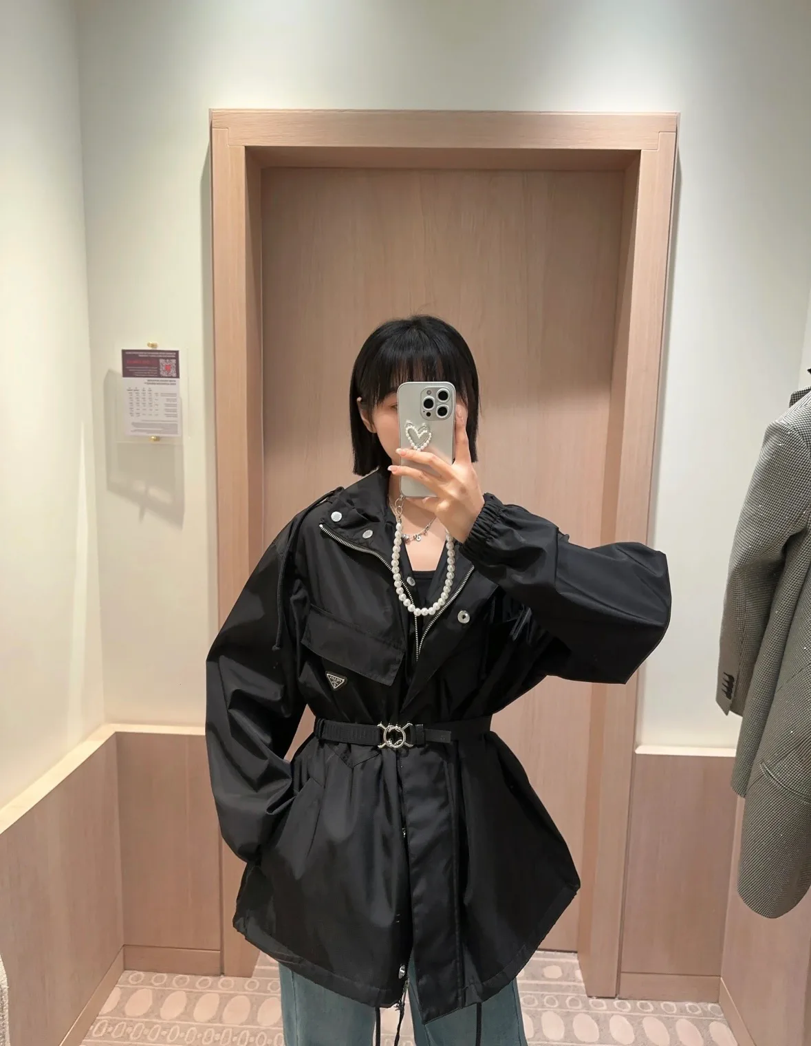 Куртки И Пуховики Женские Prada 18183587
