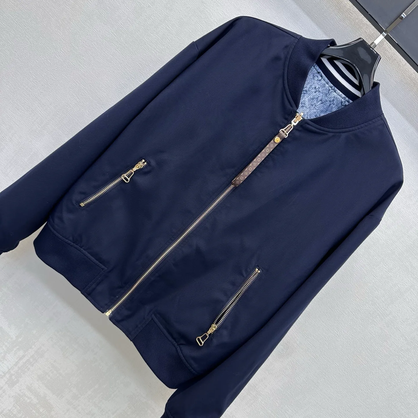 Куртки И Пуховики Мужские Louis Vuitton 17917785