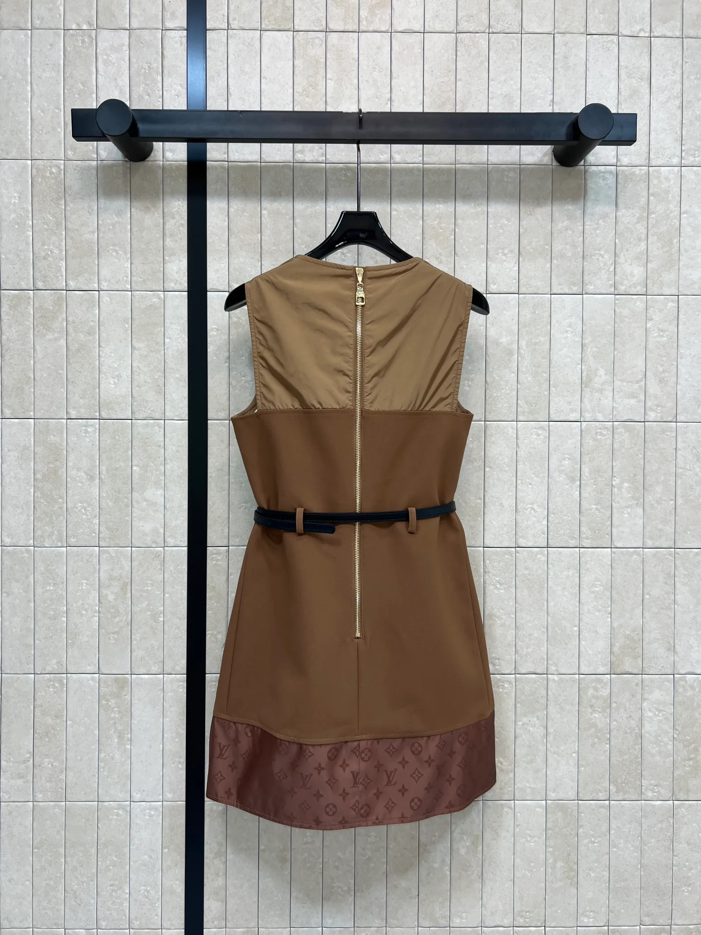 Платья Женские Louis Vuitton 5706921