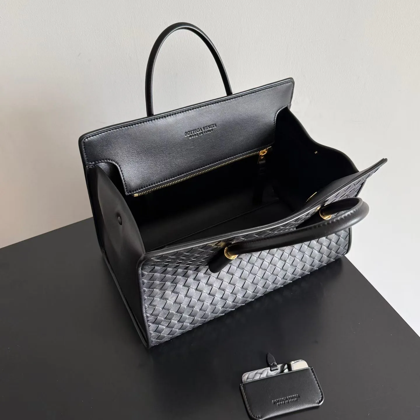 Классические Сумки Женские Bottega Veneta 17973994