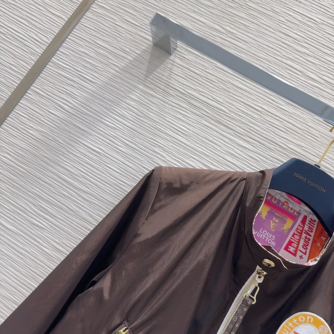 Куртки И Пуховики Женские Louis Vuitton 32267