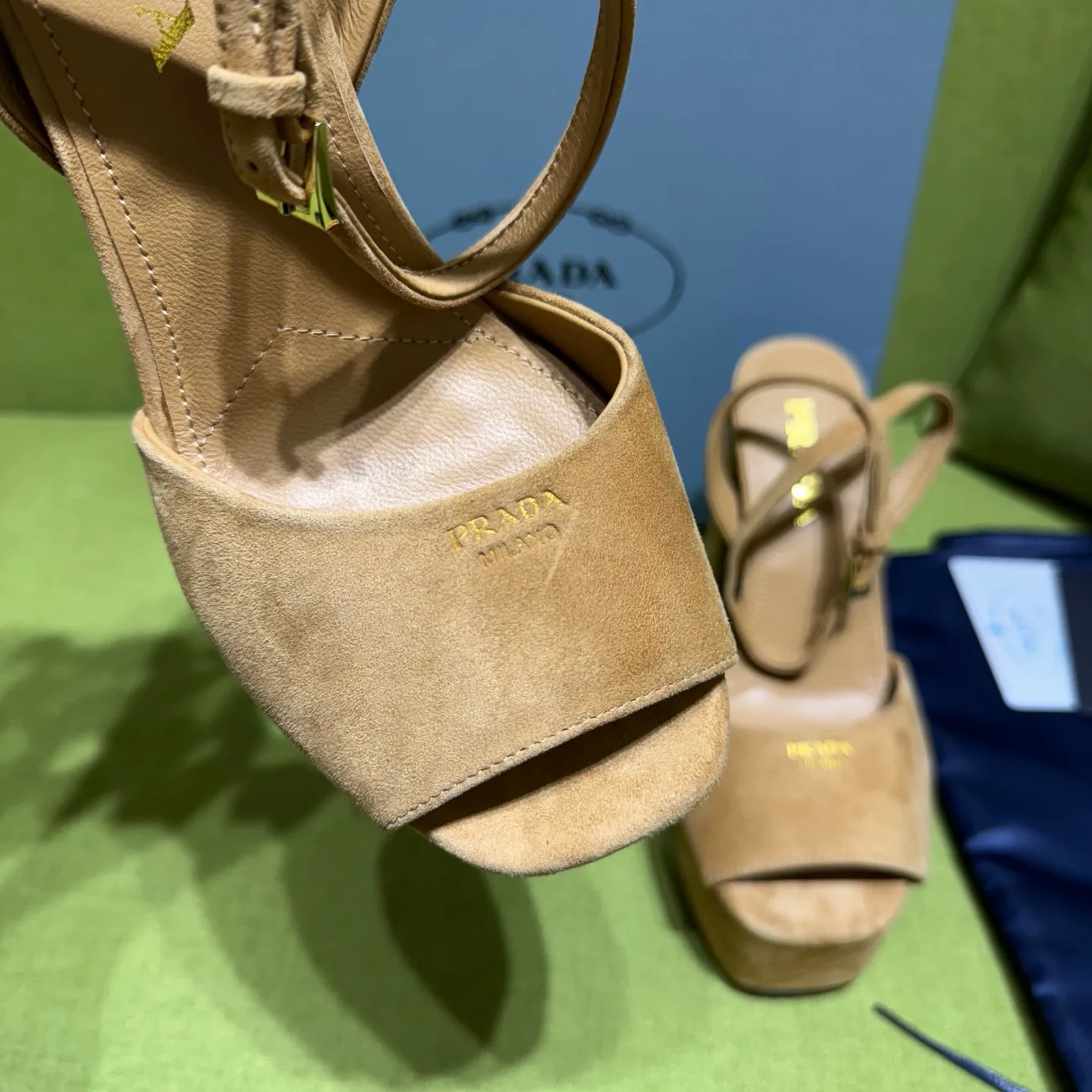 Босоножки Женские Prada 10481125