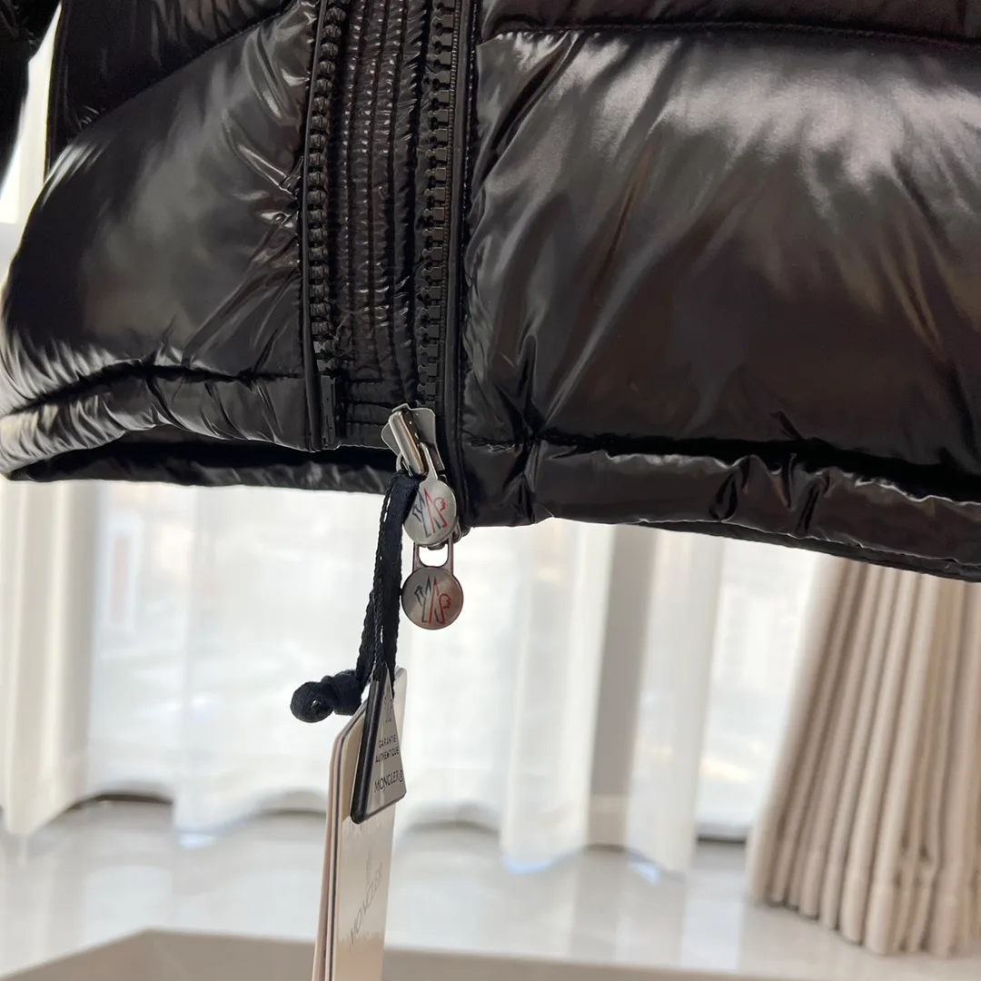 Куртки И Пуховики Женские Moncler 6556242