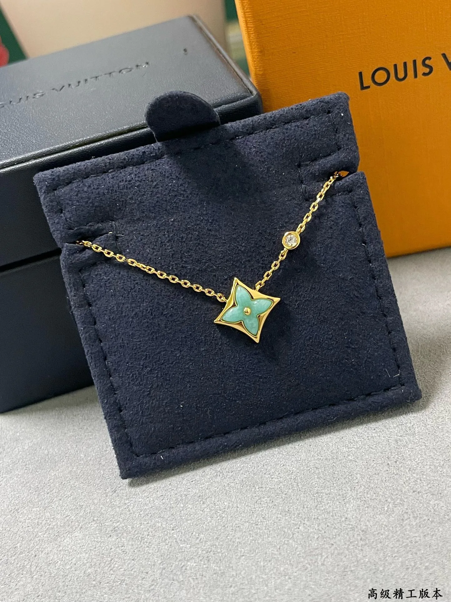 Бижутерия Louis Vuitton 11474362