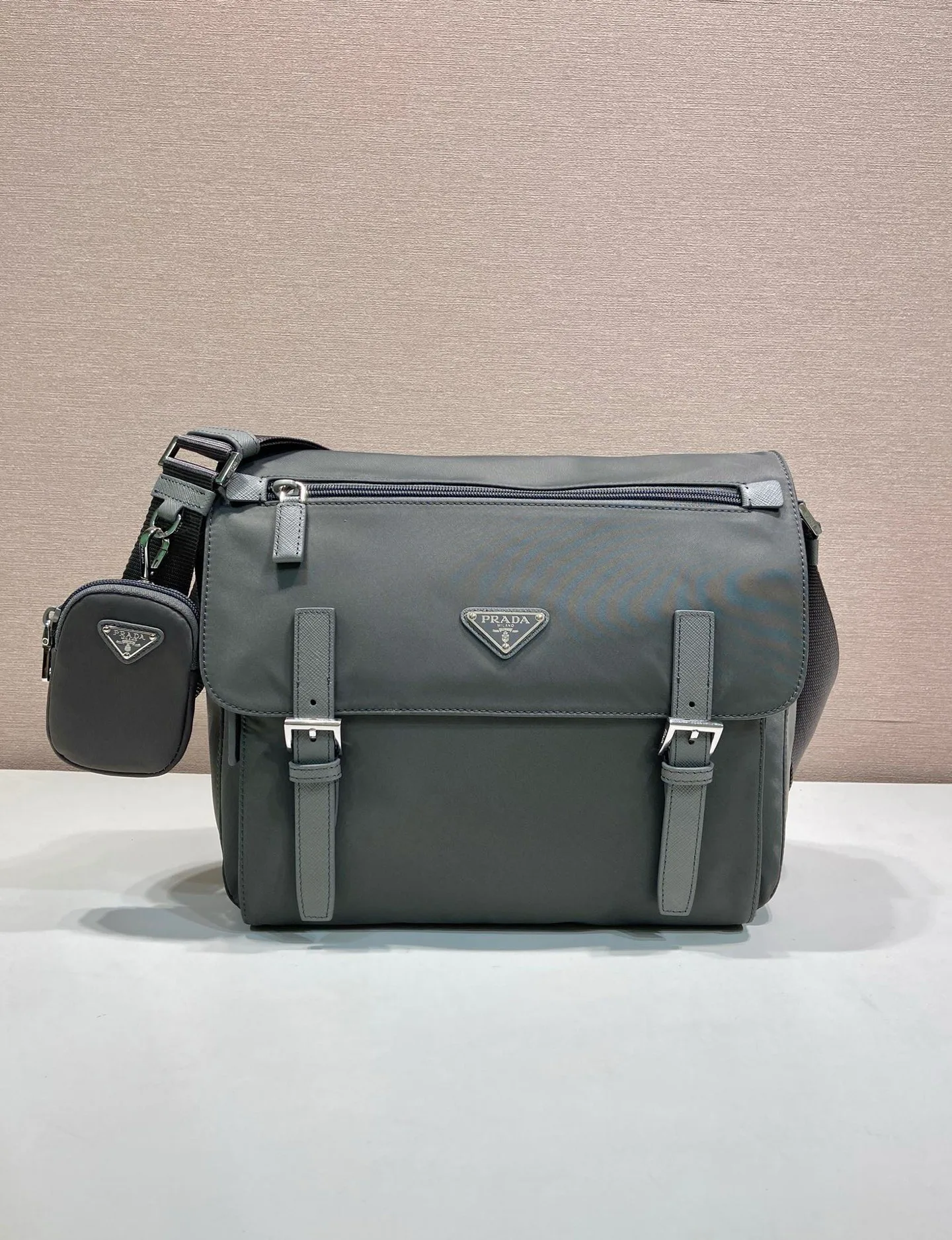 Сумки На Ремне Женские Prada 13162697