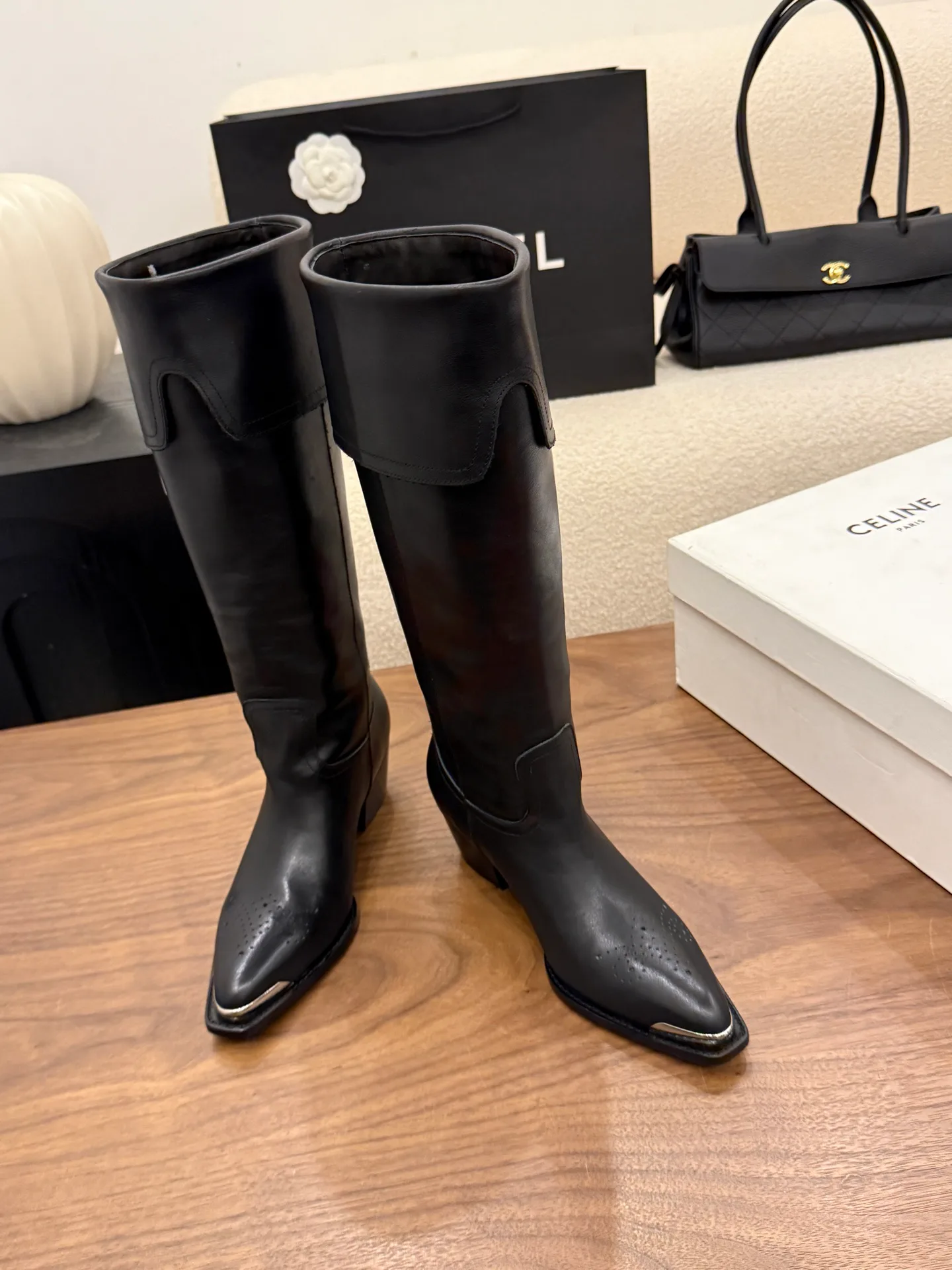Сапоги Женские Celine 18442318