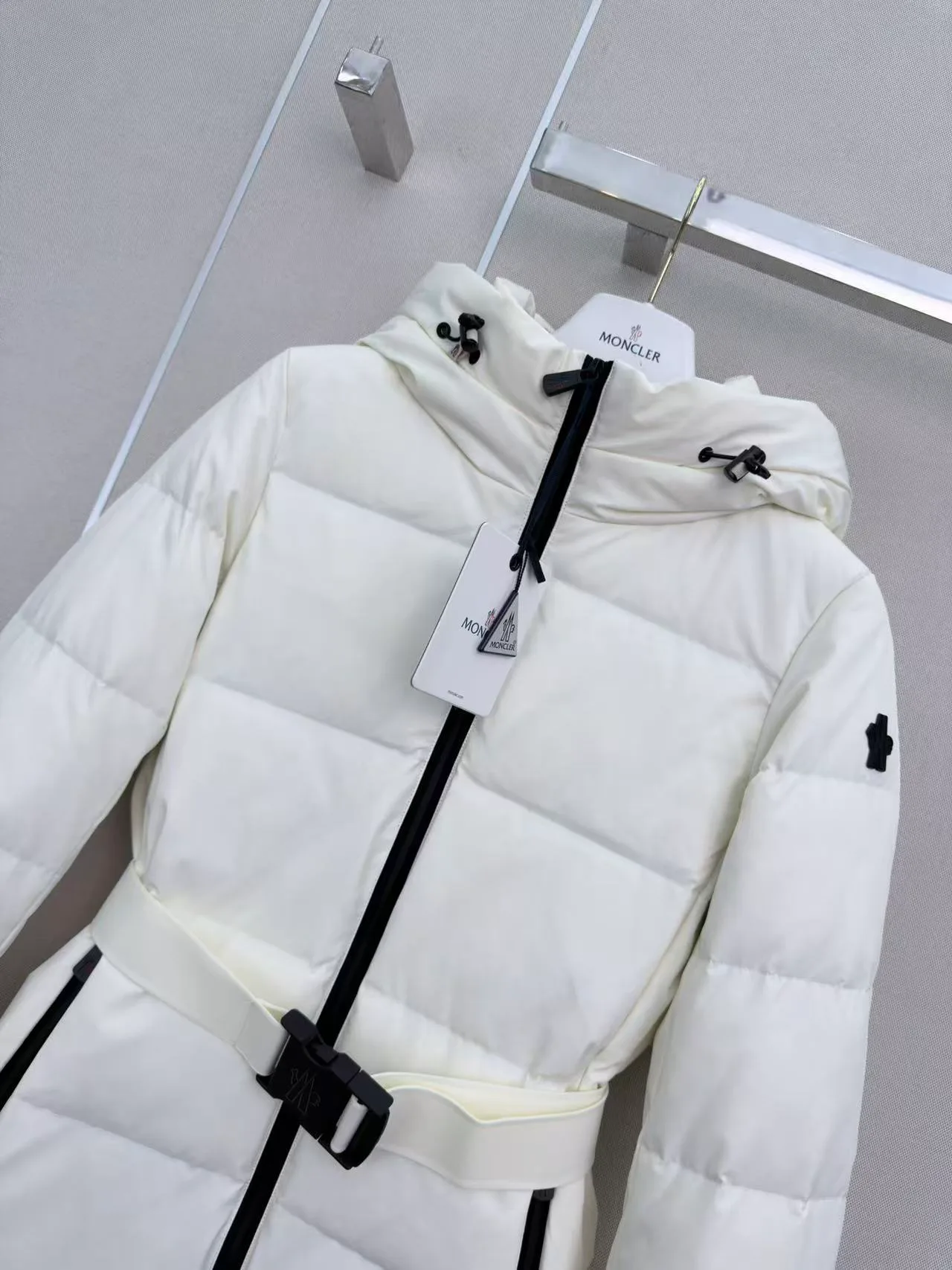 Куртки И Пуховики Женские Moncler 19247633