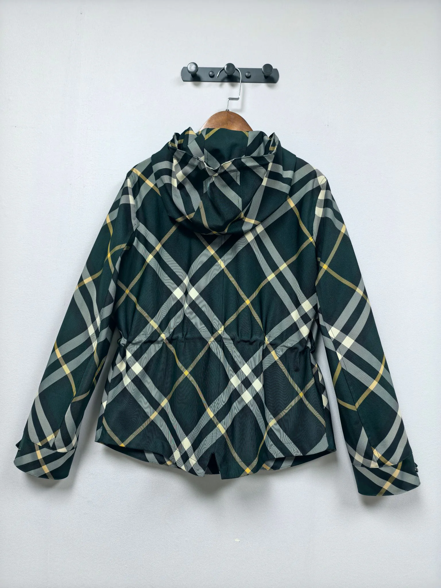 Куртки И Пуховики Женские Burberry 18277302
