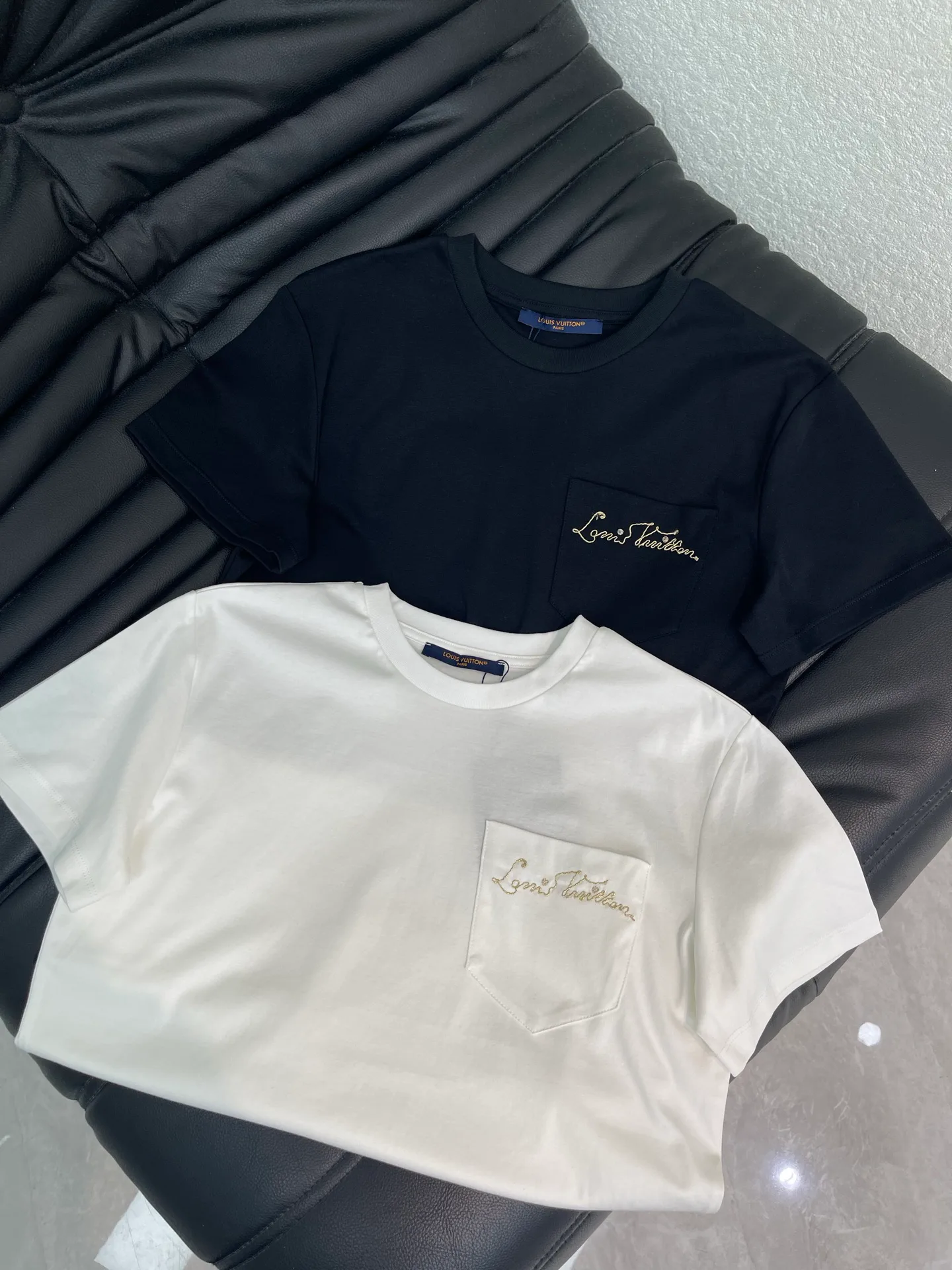 Футболки Женские Louis Vuitton 17676753