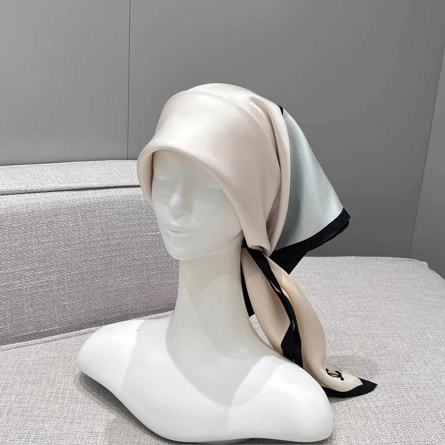 Платки Chanel 13327734
