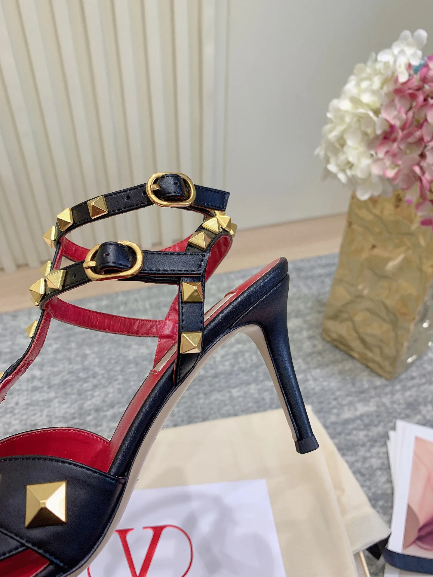 Босоножки Женские Valentino 819660