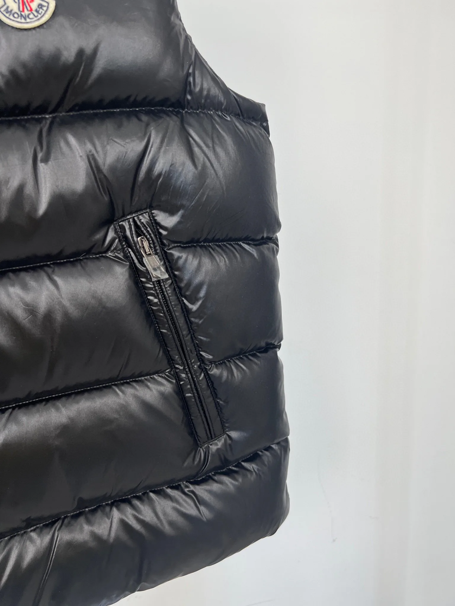 Жилеты Женские Moncler 18415670