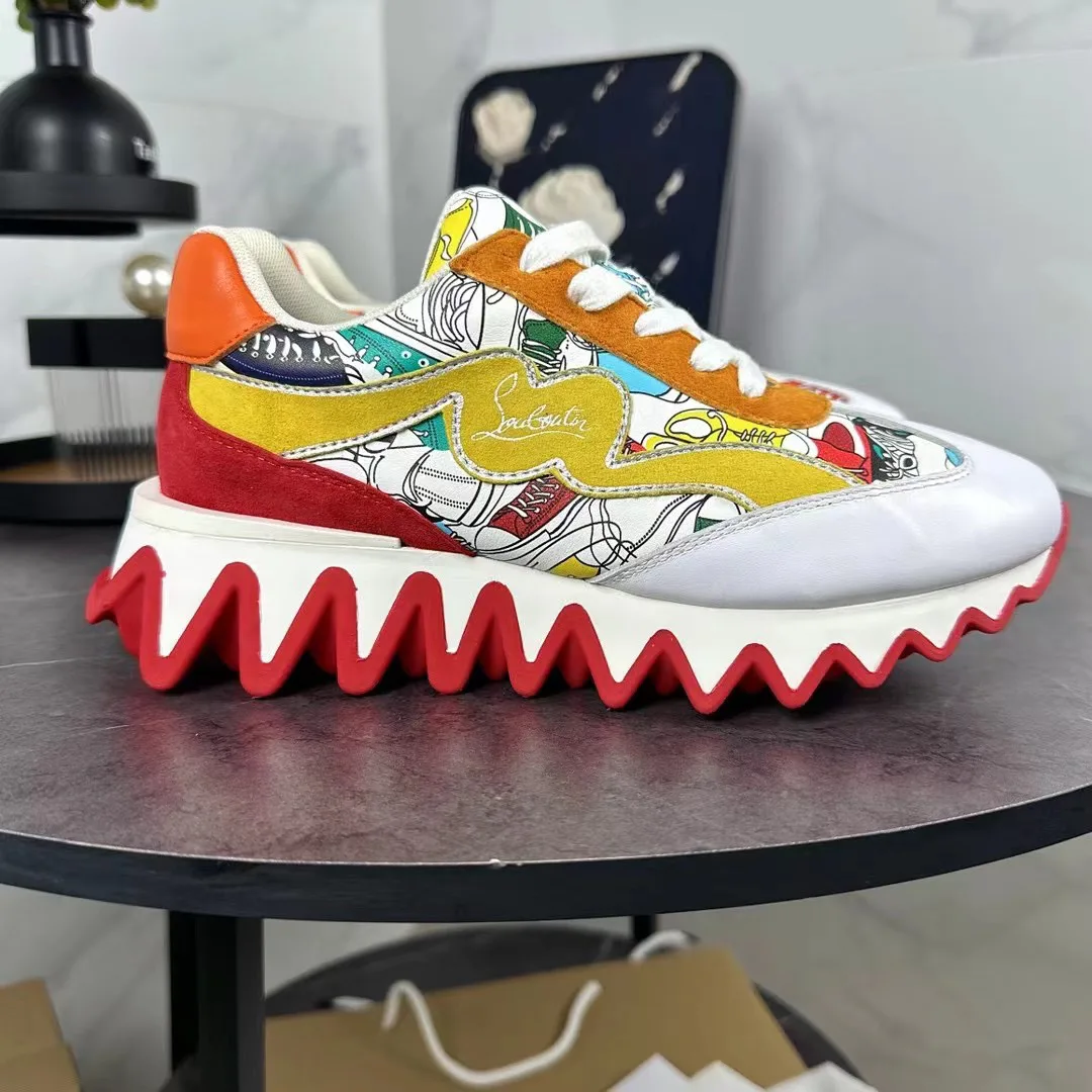 Кроссовки Женские Christian Louboutin 11072109