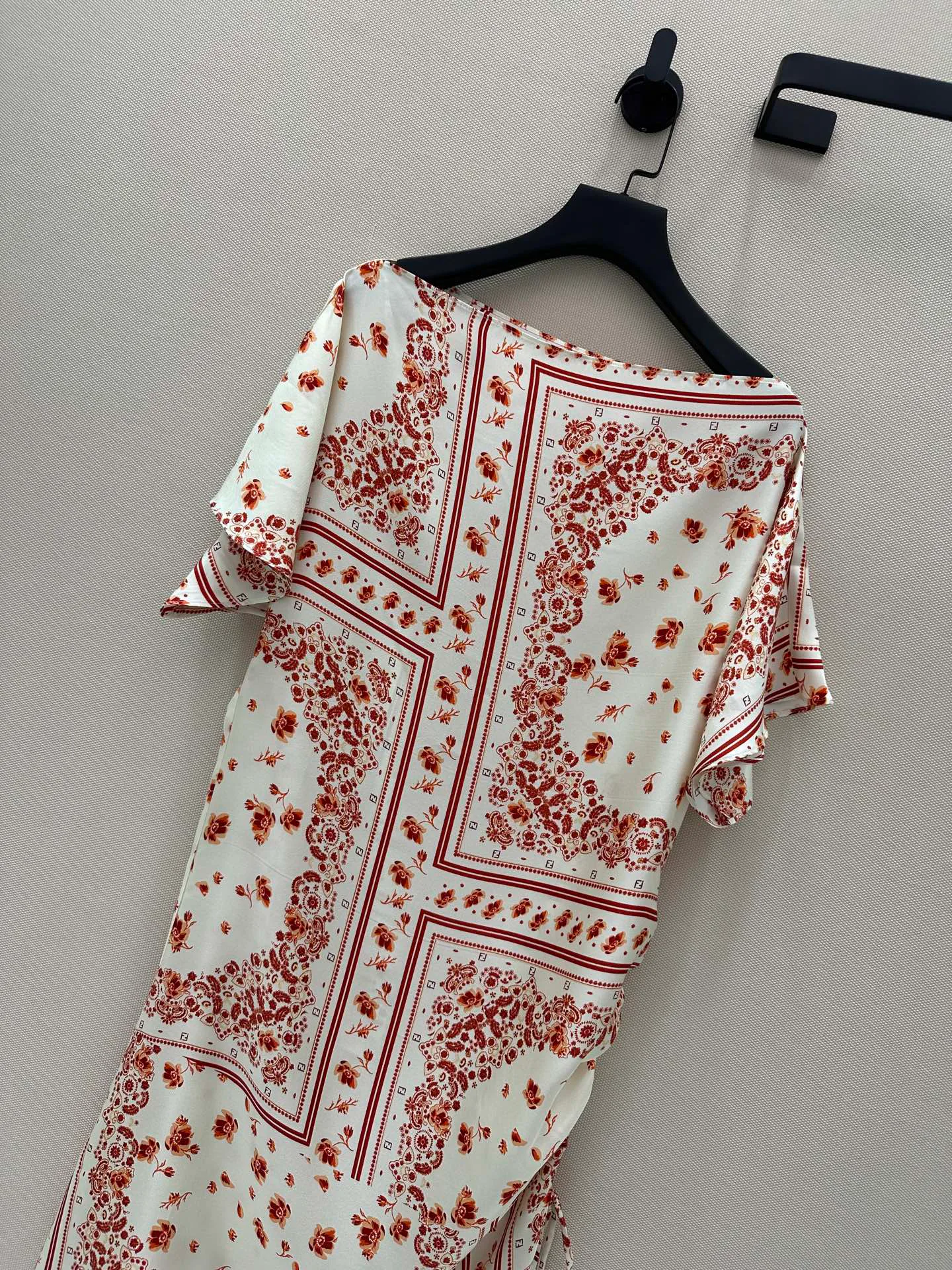 Платья Женские Fendi 11401529