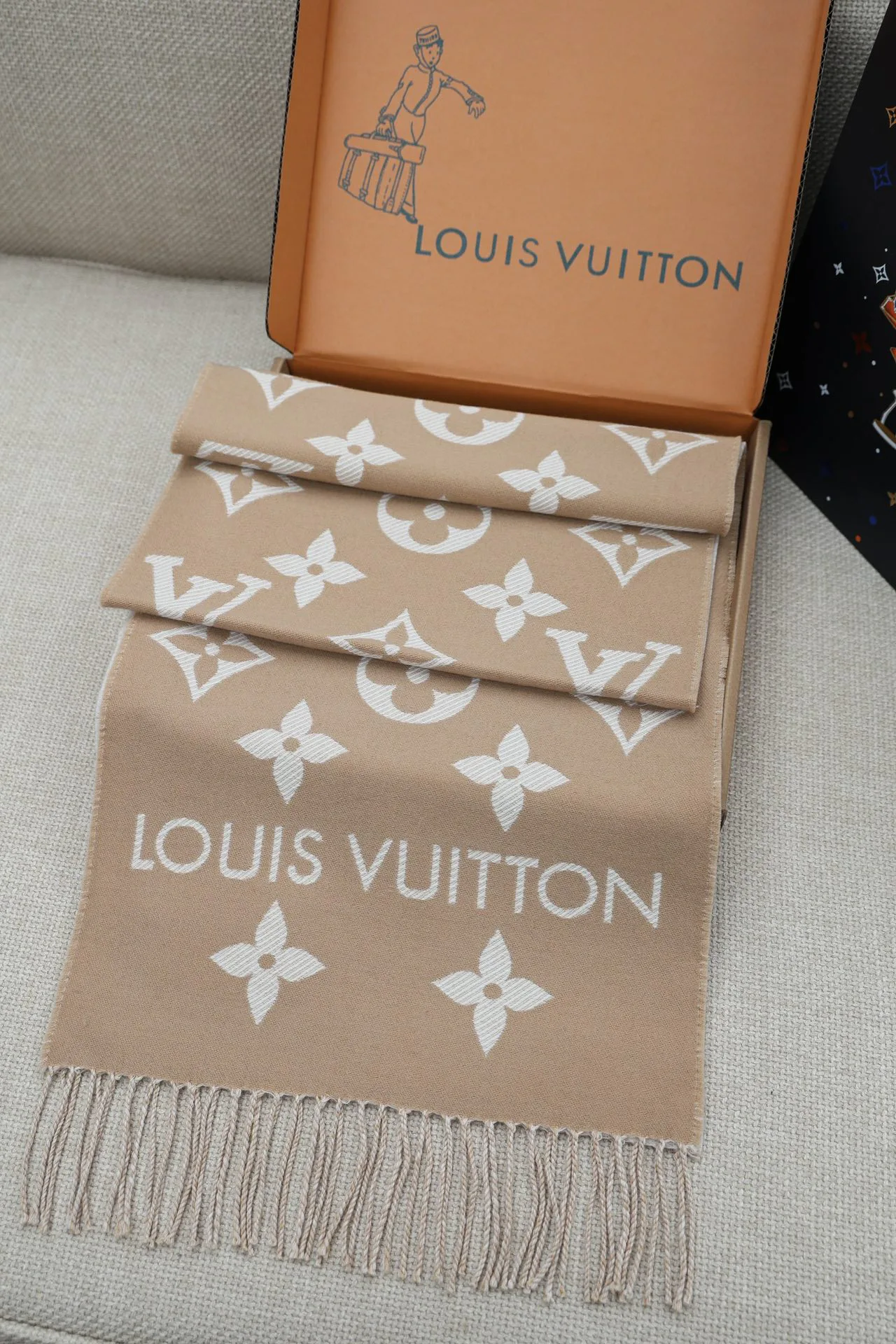 Шарфы Louis Vuitton 94403