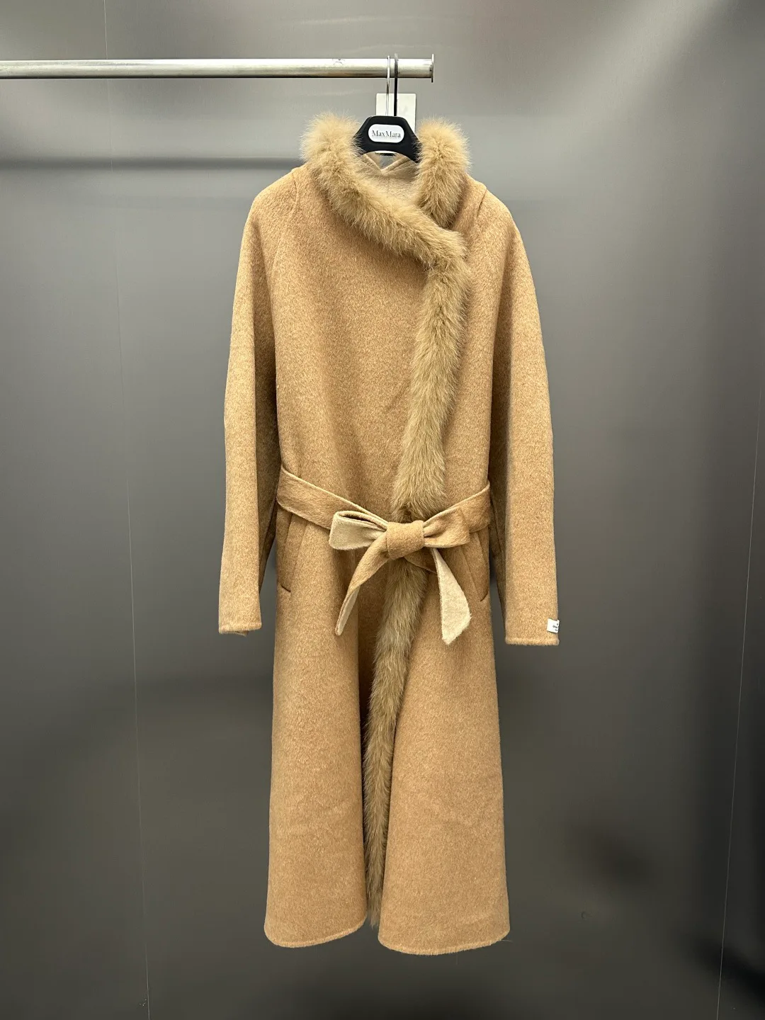 Пальто Женские Max Mara 18902603