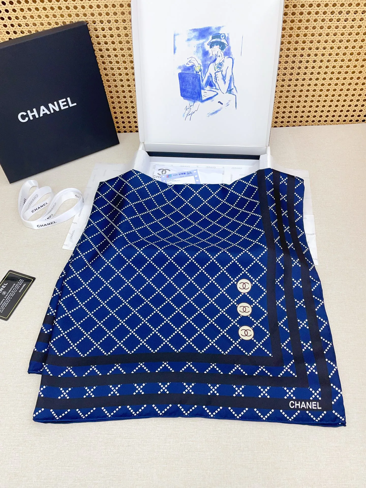 Платки Chanel 13119696