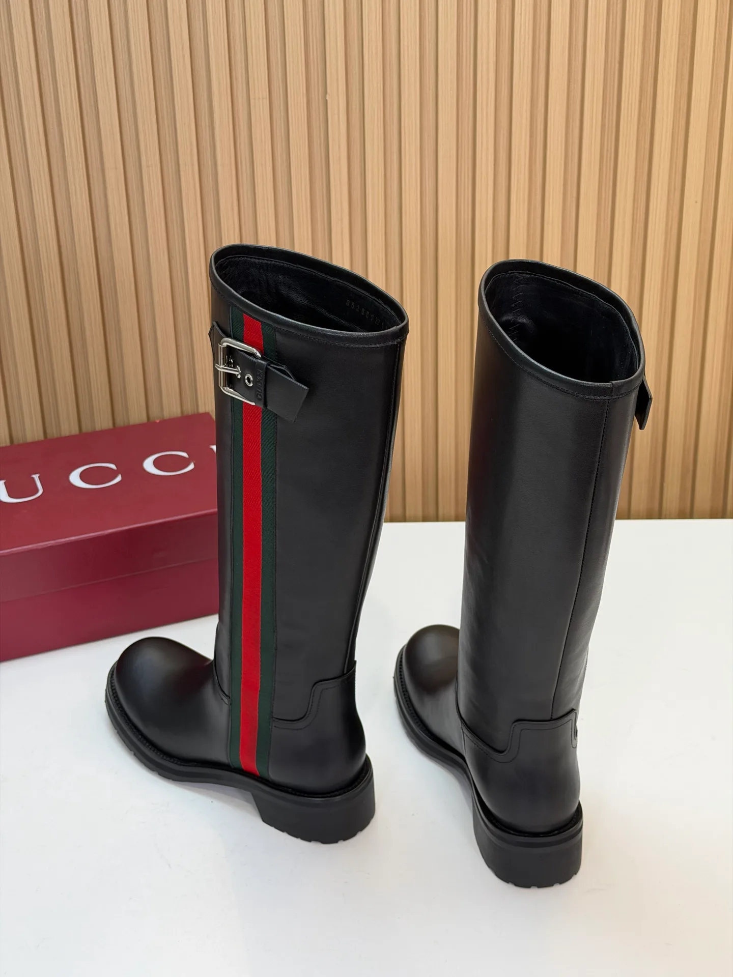 Сапоги Женские Gucci 18083271