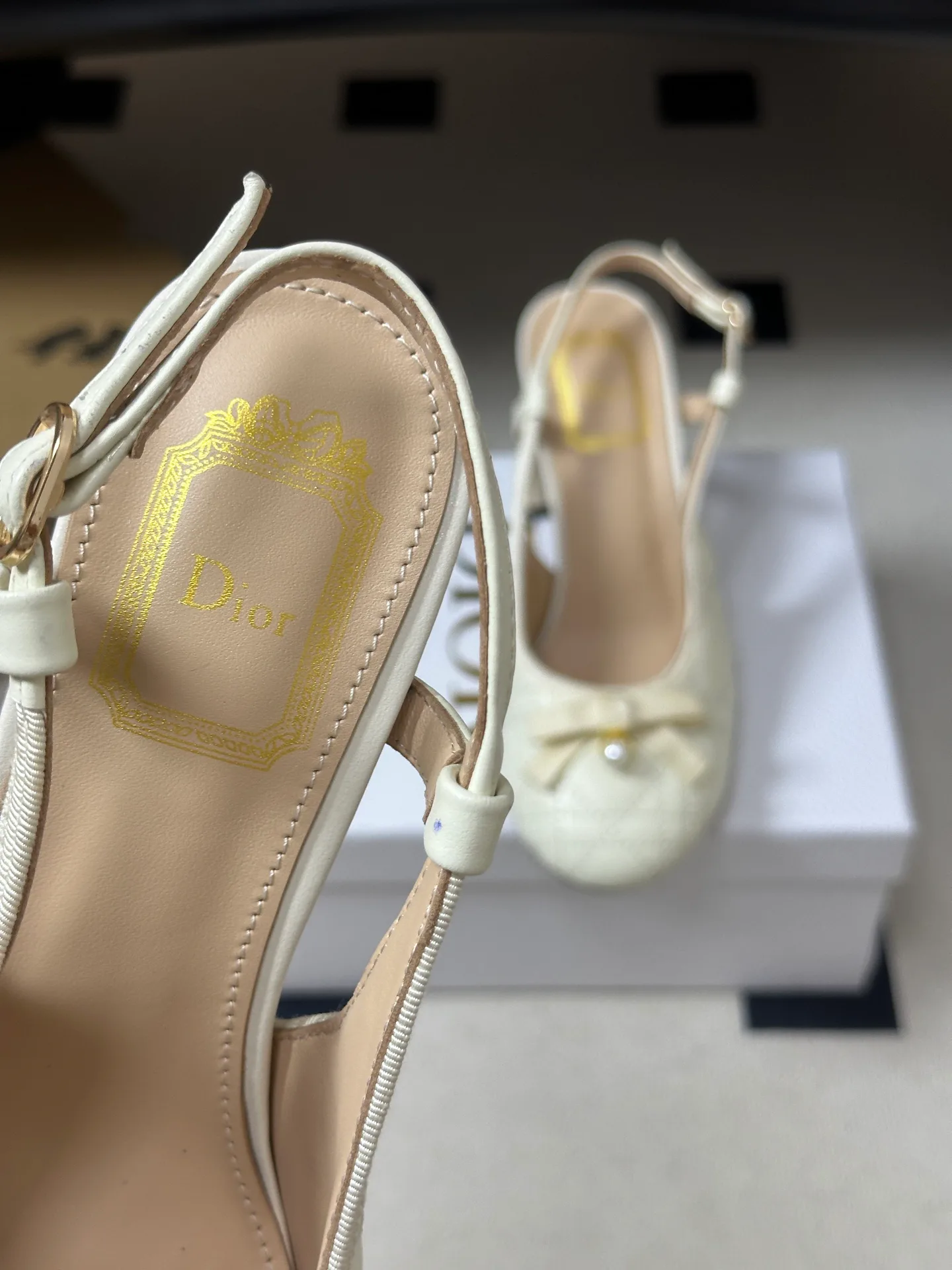 Босоножки Женские Christian Dior 17939288