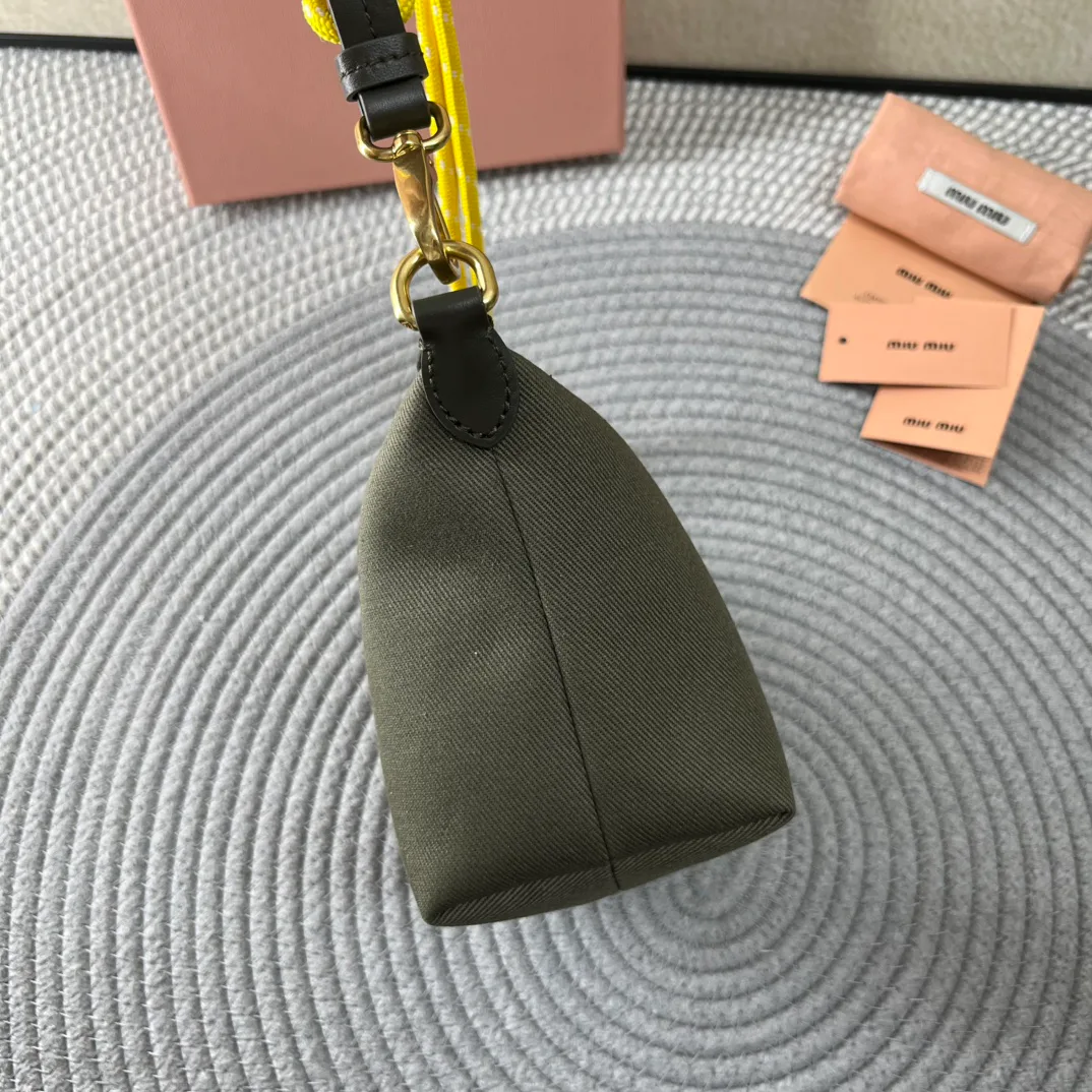 Сумки На Ремне Женские Miu Miu 143834