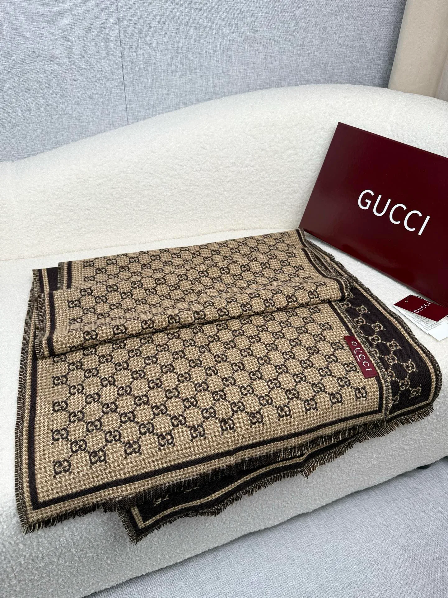 Шарфы Gucci 205931