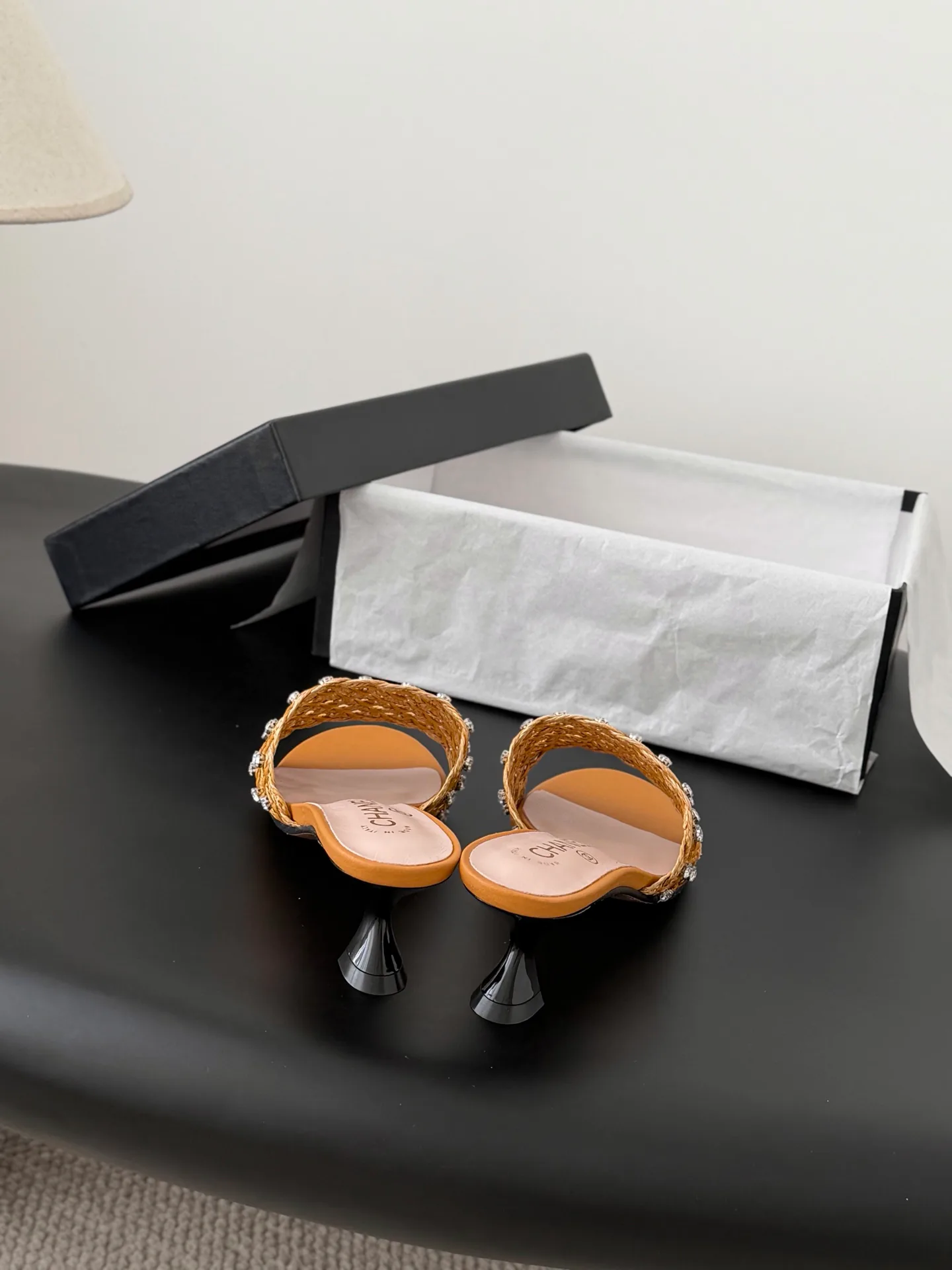 Босоножки Женские Chanel 10957677