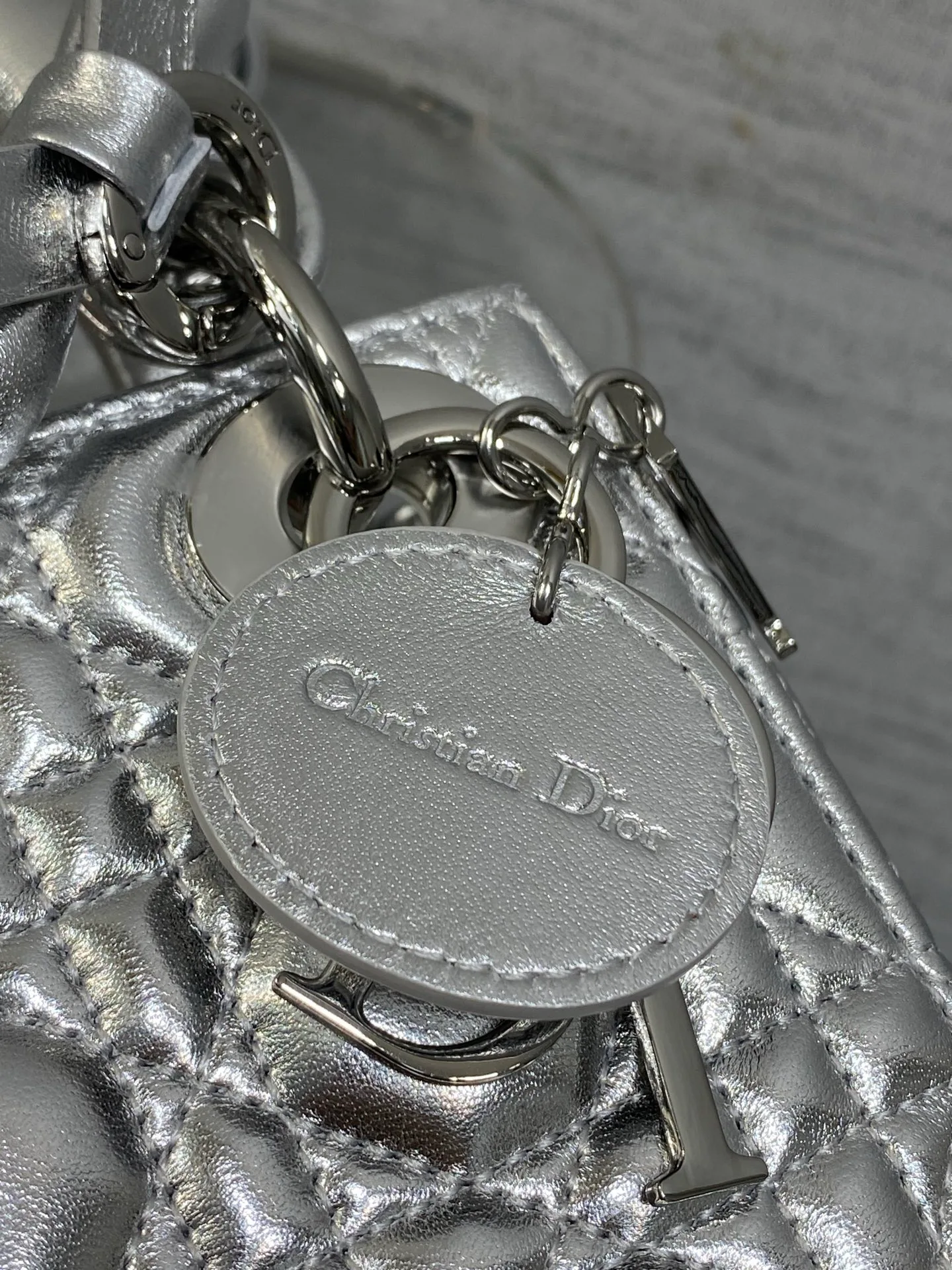 Классические Сумки Женские Christian Dior 17601497