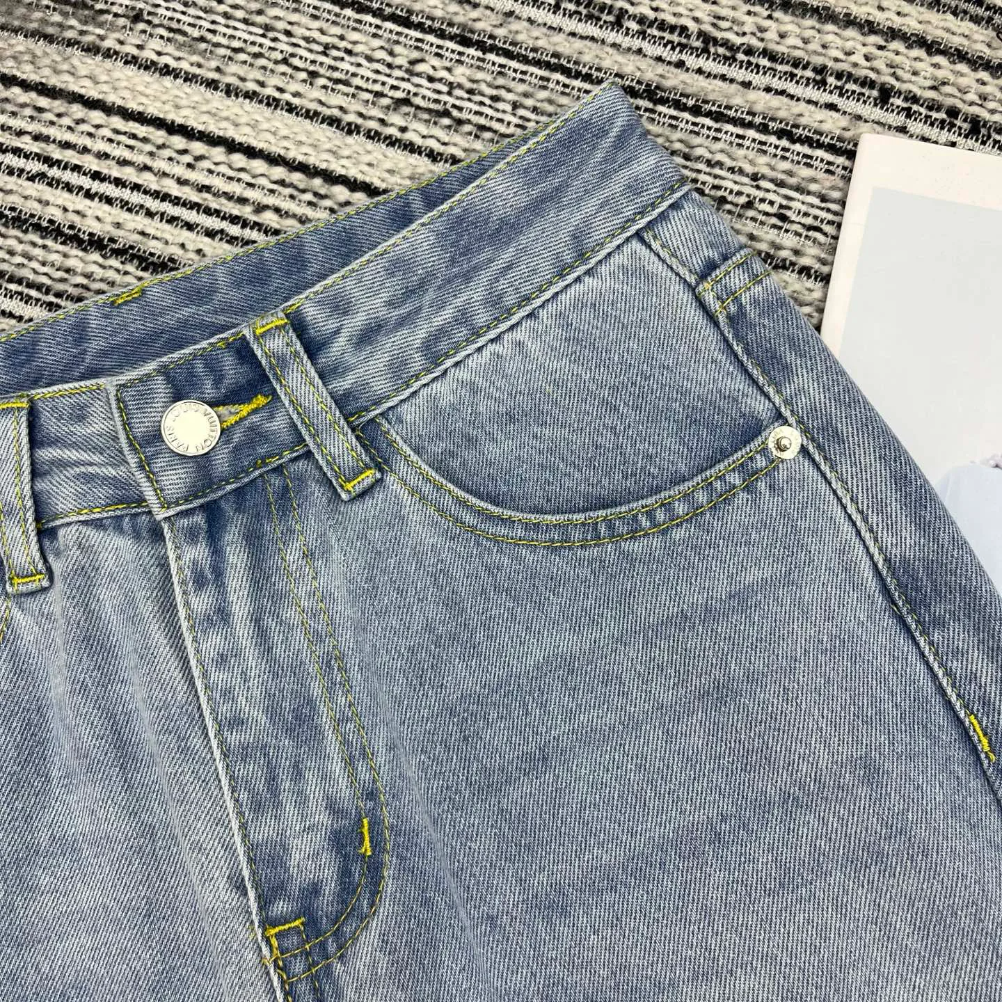 Джинсы Женские Louis Vuitton 11626861